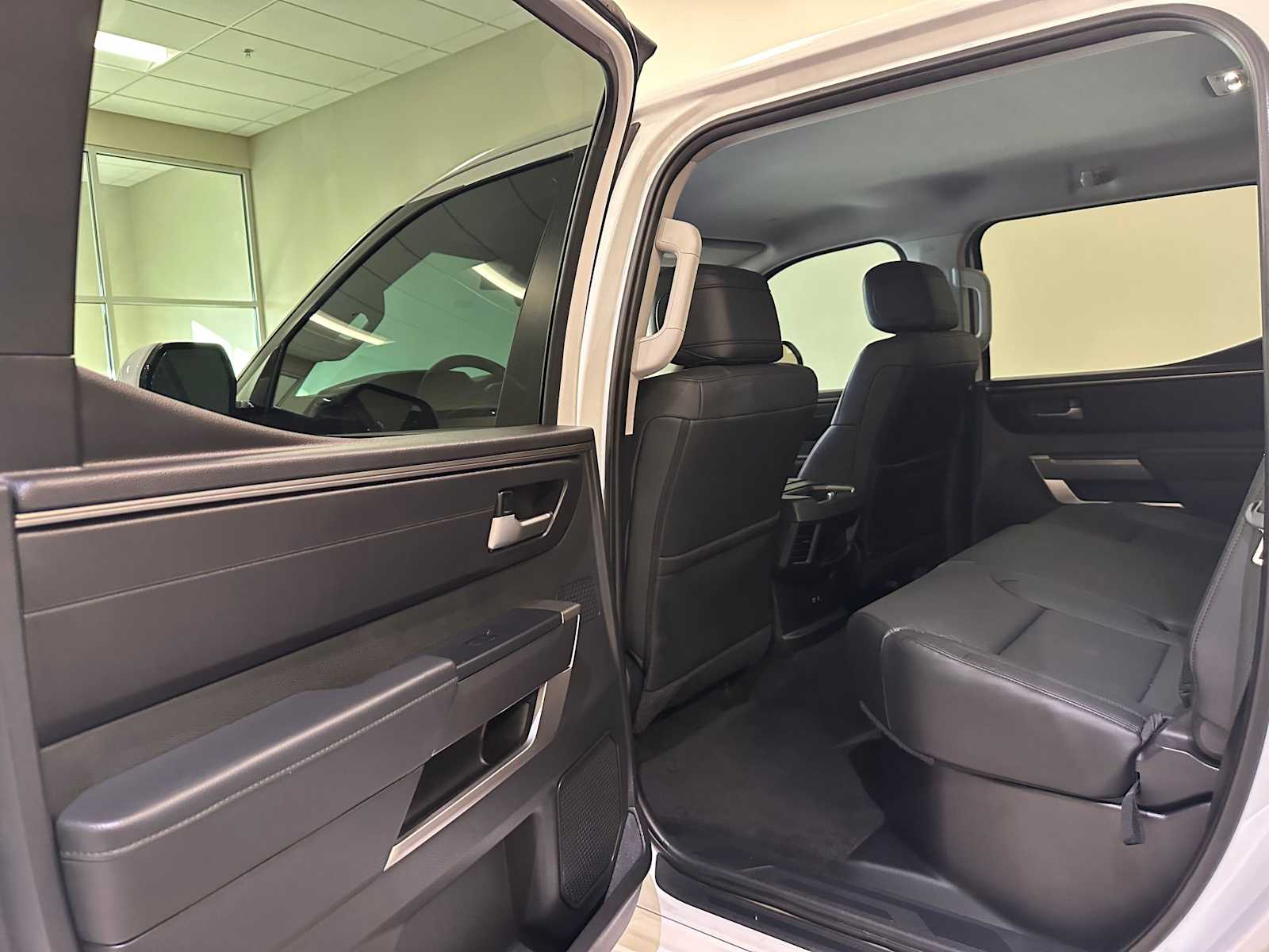 Thumbnail: 2024 Toyota Tundra - 24