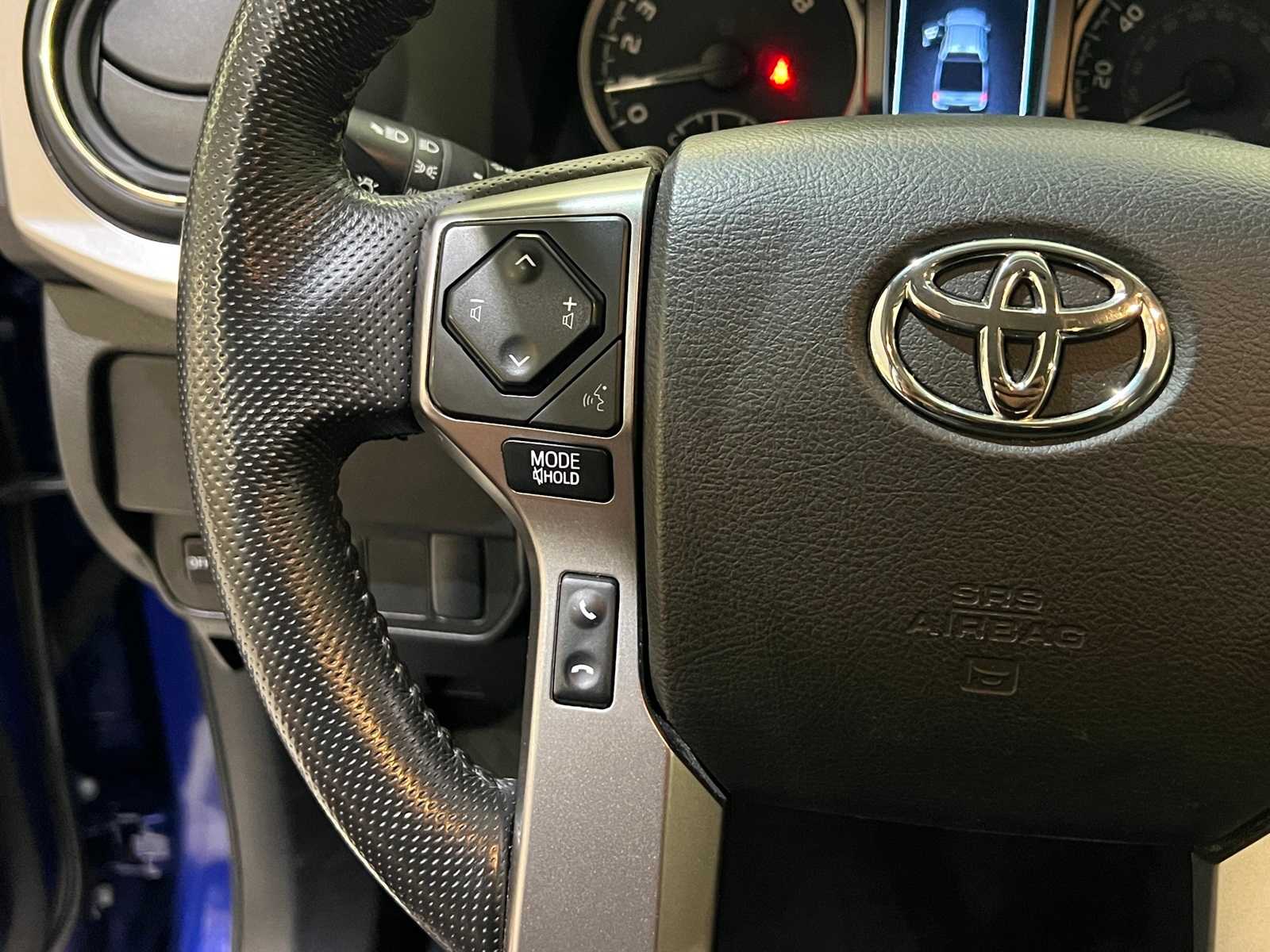 Thumbnail: 2022 Toyota Tacoma - 21