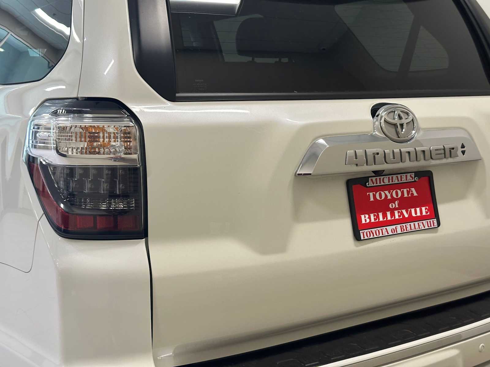 Thumbnail: 2023 Toyota 4Runner - 7