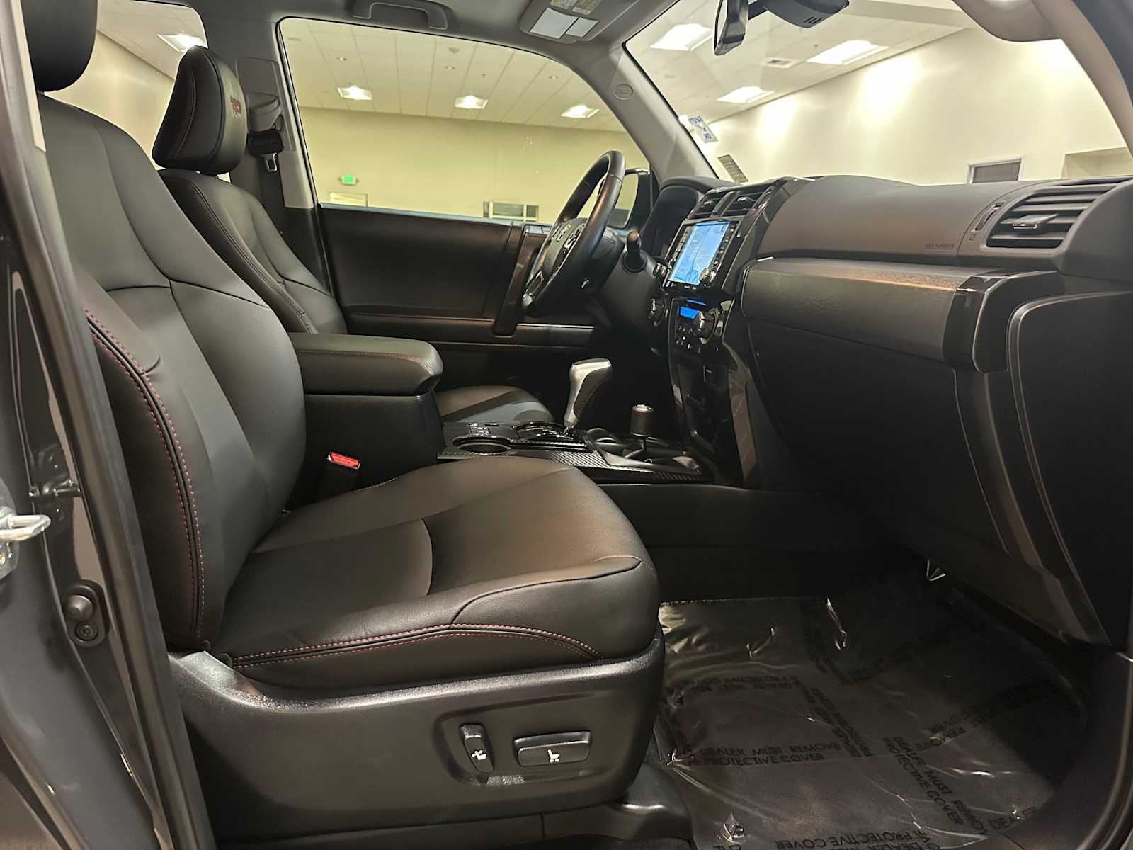 Thumbnail: 2024 Toyota 4Runner - 28