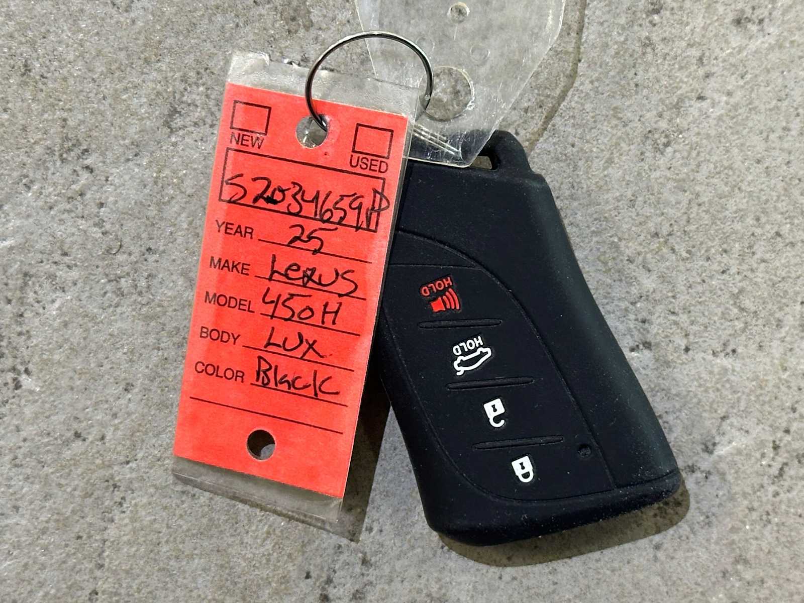 Thumbnail: 2025 Lexus RX - 34