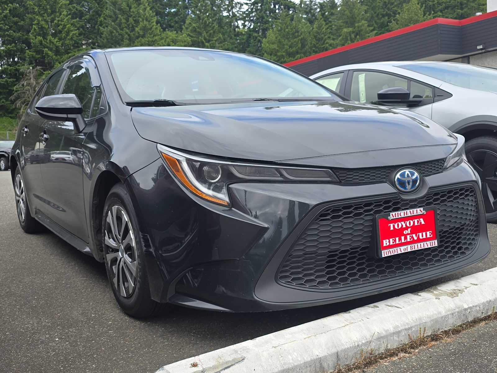 Thumbnail: 2022 Toyota Corolla - 3