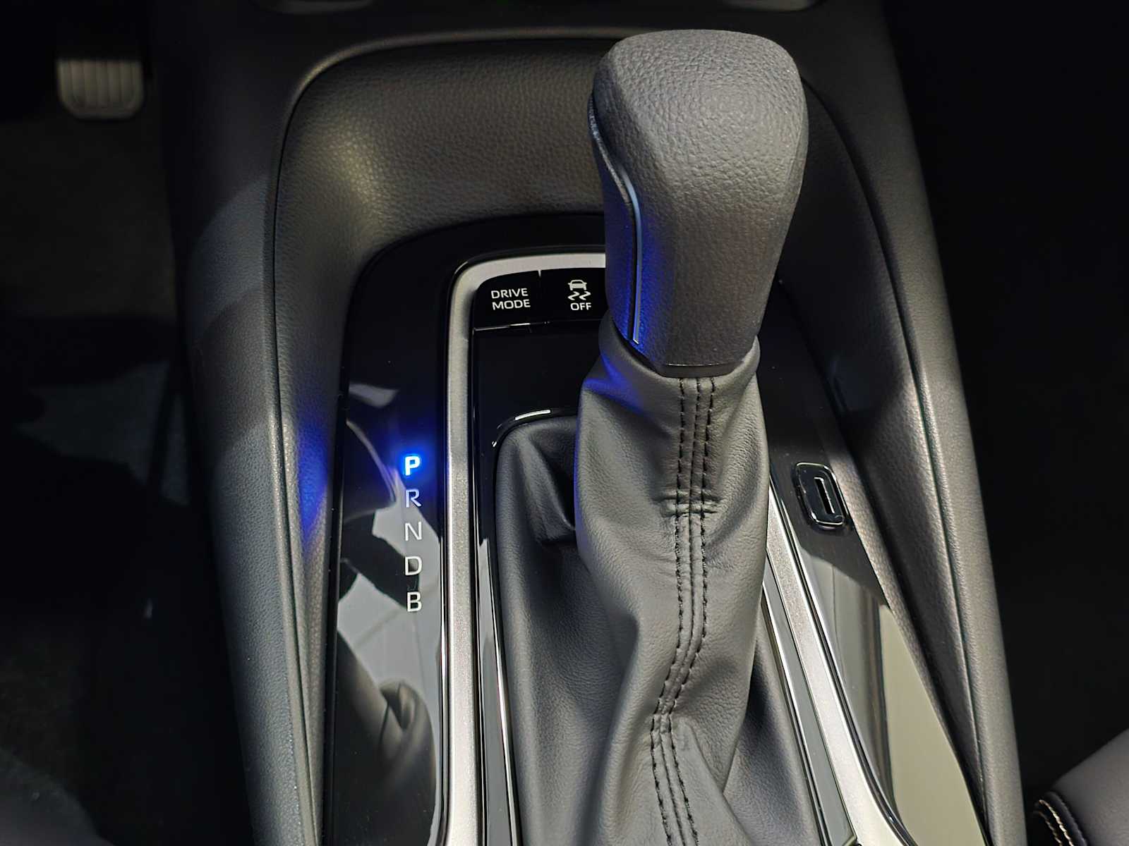 Thumbnail: 2026 Toyota Corolla - 18