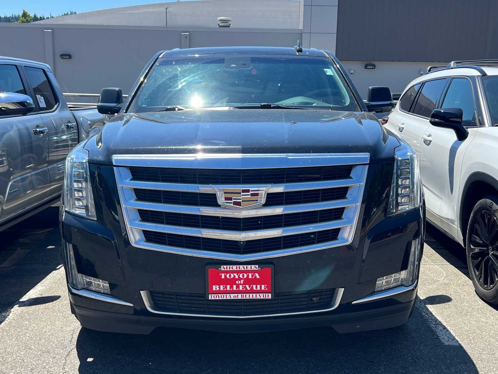 Thumbnail: 2019 Cadillac Escalade - 2