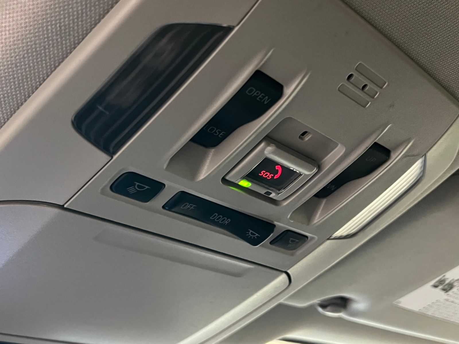 Thumbnail: 2022 Toyota Highlander - 29