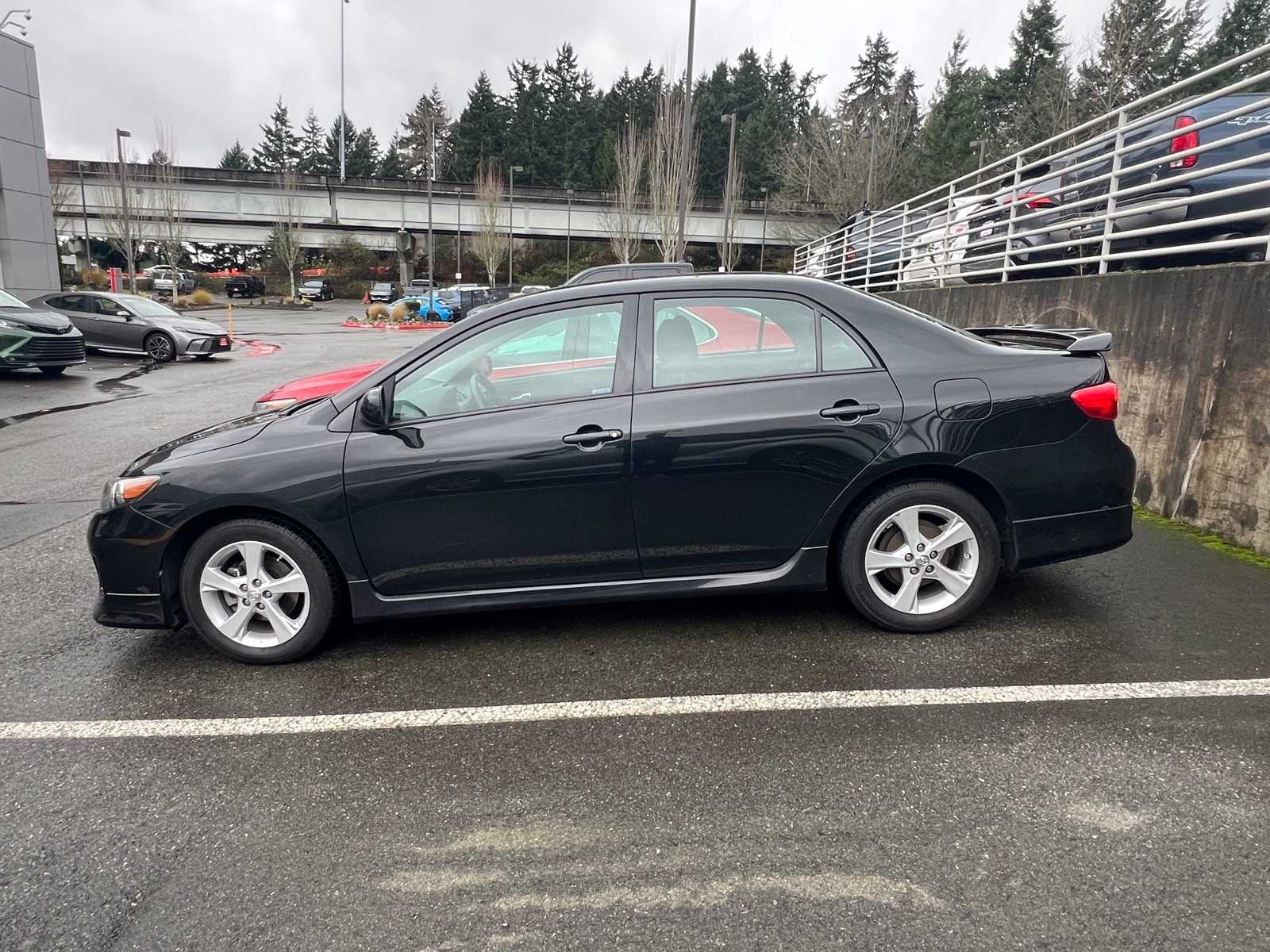 Thumbnail: 2012 Toyota Corolla - 7