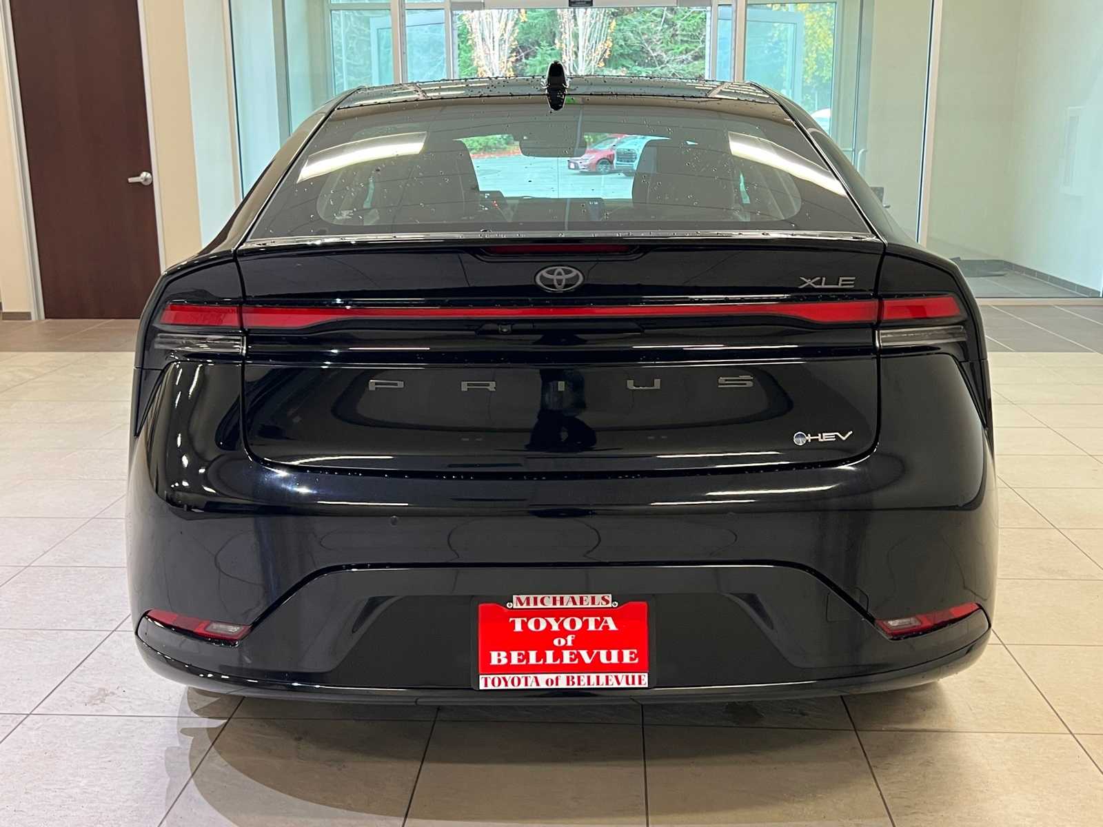 Thumbnail: 2024 Toyota Prius - 5