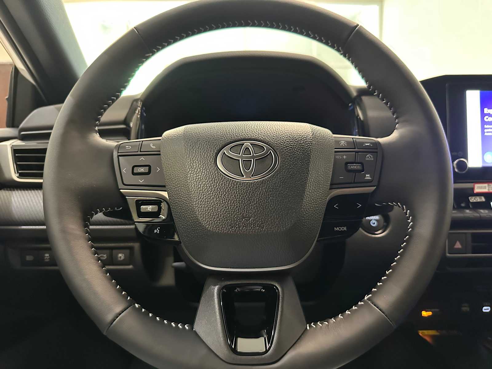 Thumbnail: 2026 Toyota Camry - 11