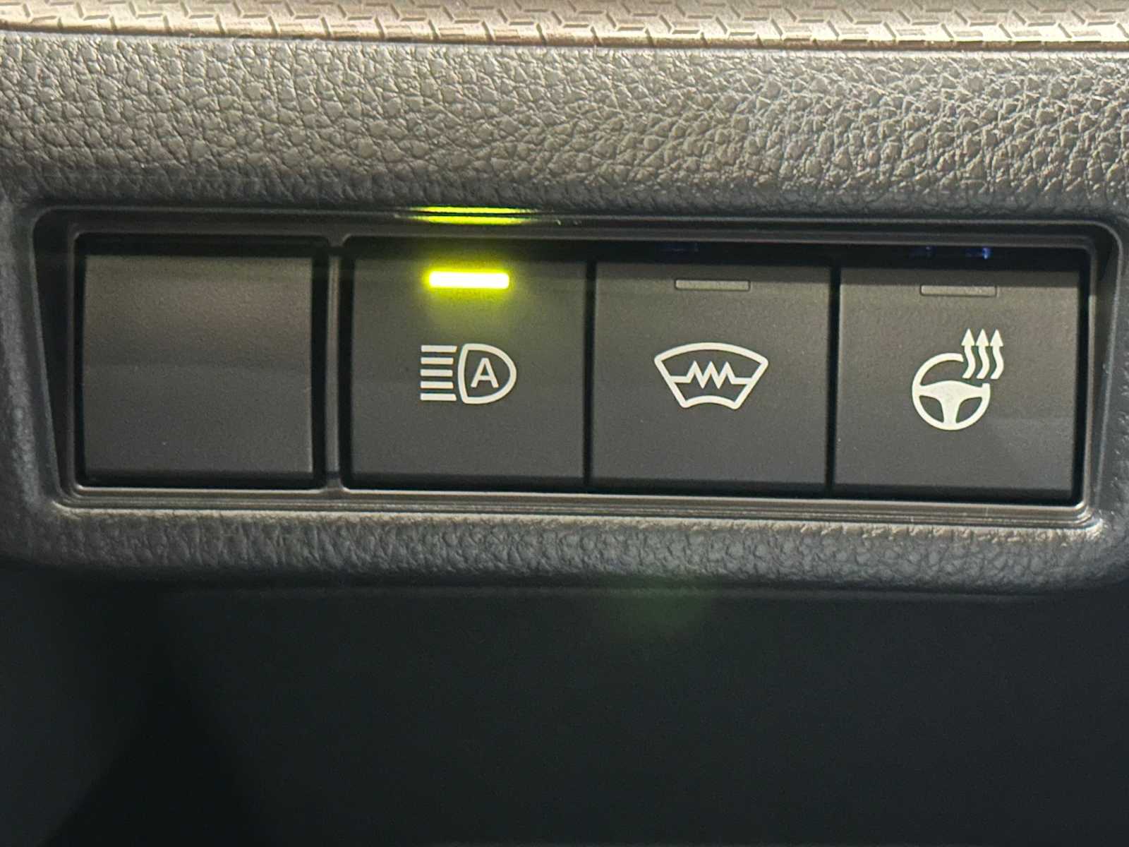 Thumbnail: 2026 Toyota Prius - 18