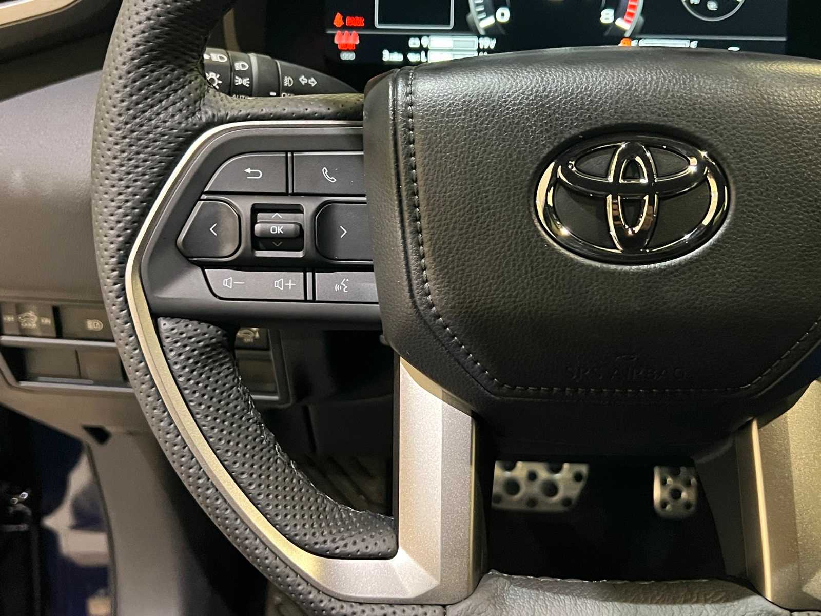 Thumbnail: 2026 Toyota Tundra - 21