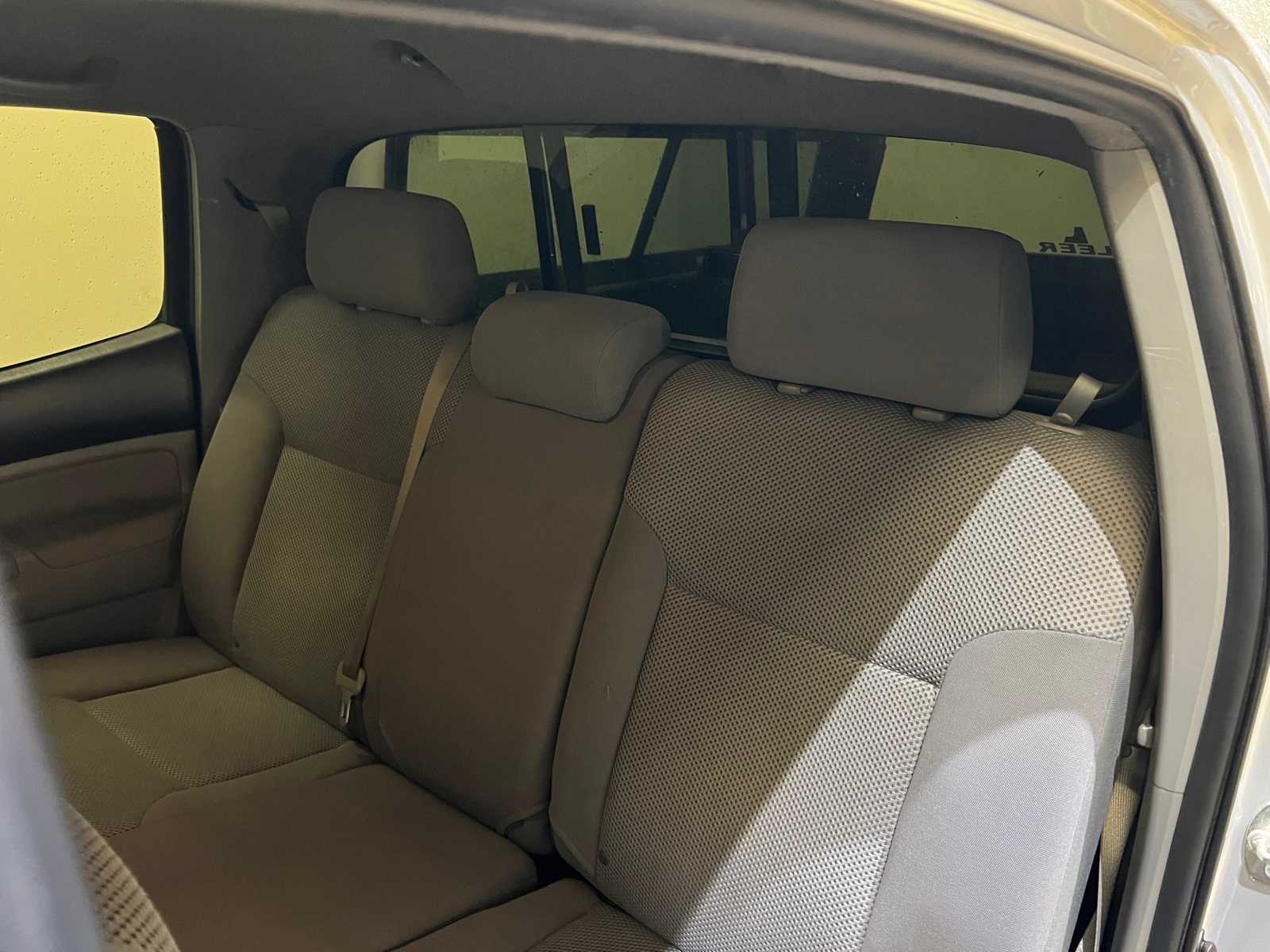 Thumbnail: 2009 Toyota Tacoma - 13