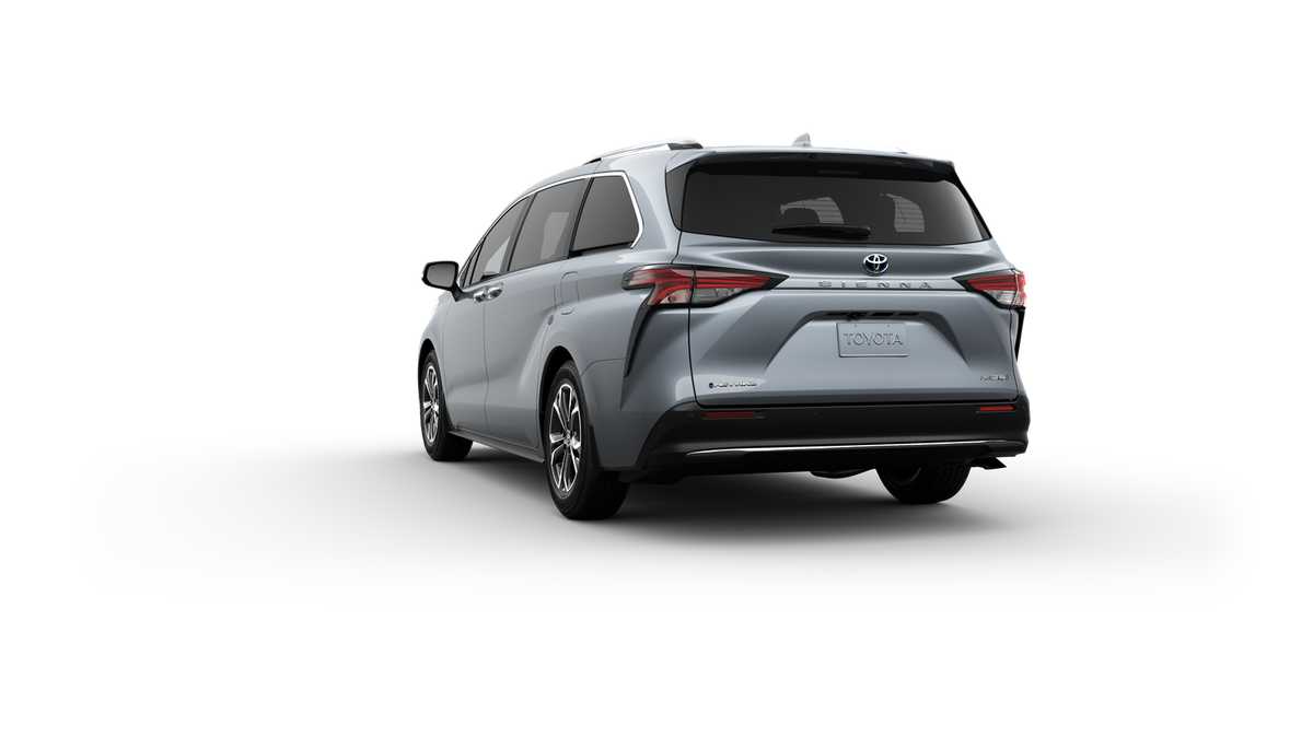 Thumbnail: 2025 Toyota Sienna - 7