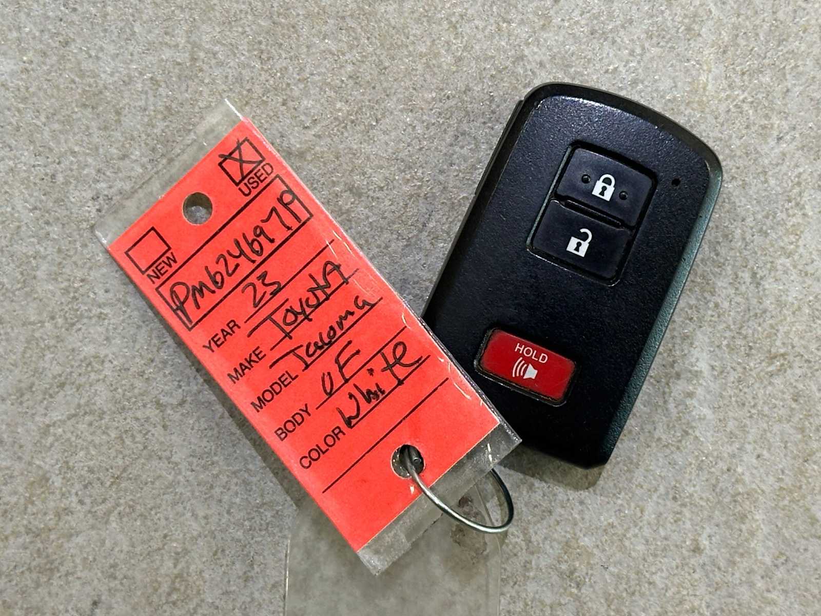 Thumbnail: 2023 Toyota Tacoma - 31