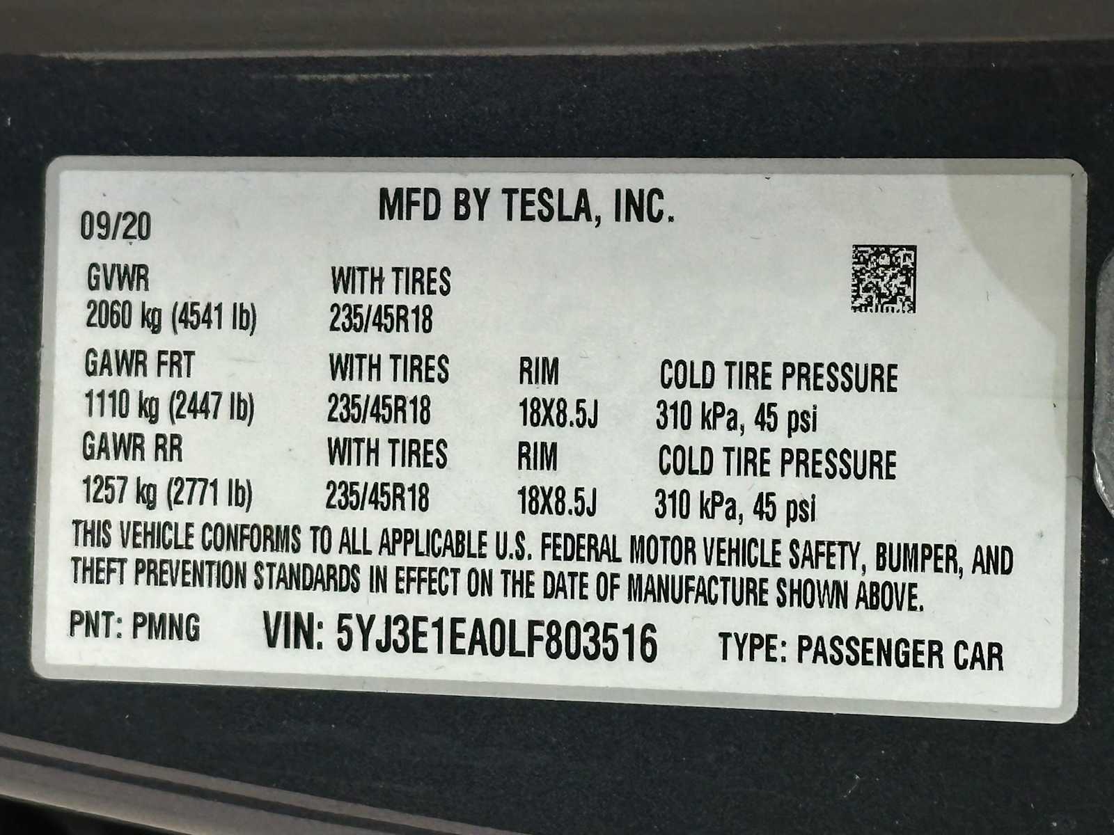 Thumbnail: 2020 Tesla Model 3 - 33