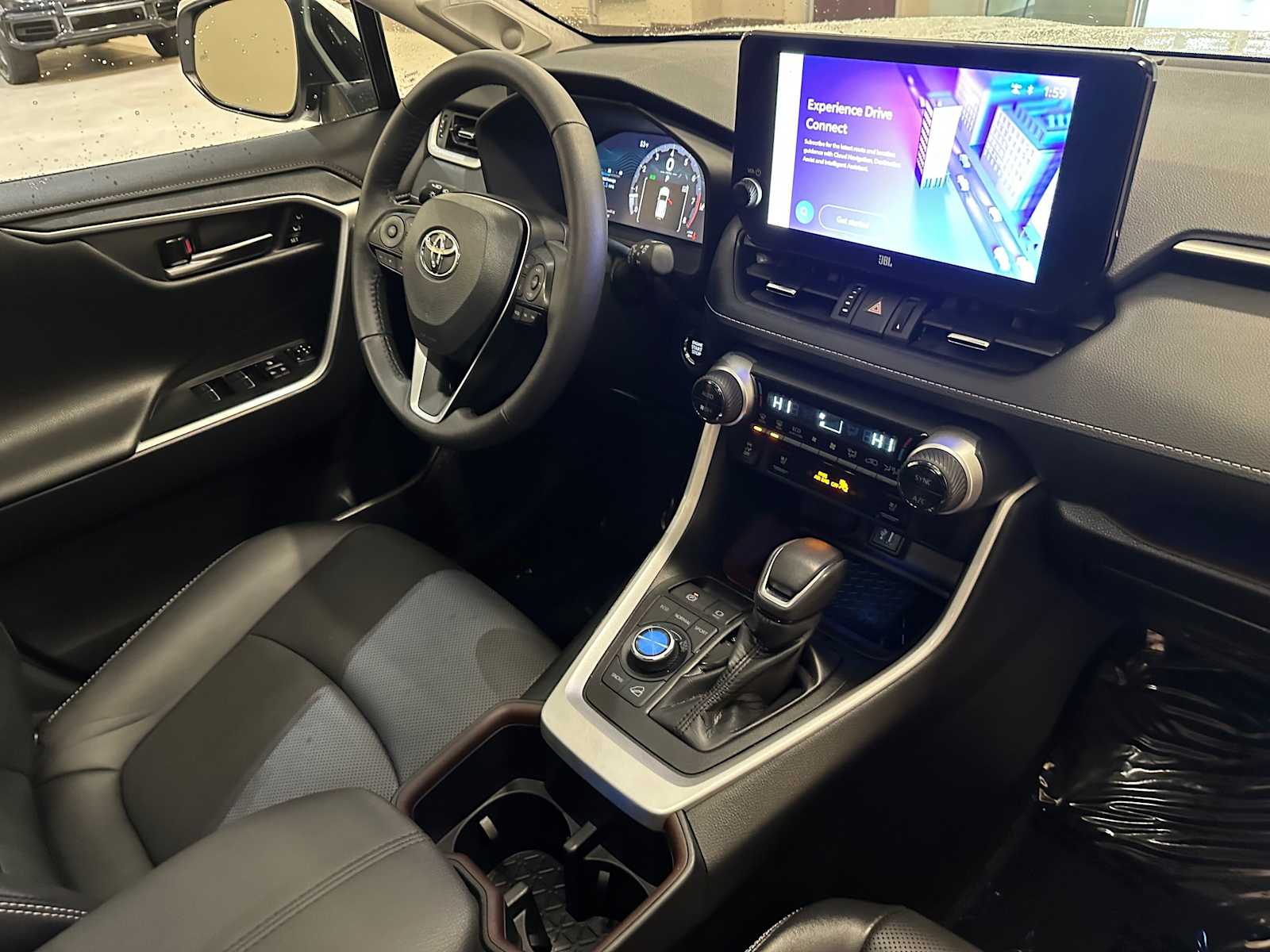 Thumbnail: 2024 Toyota RAV4 - 30