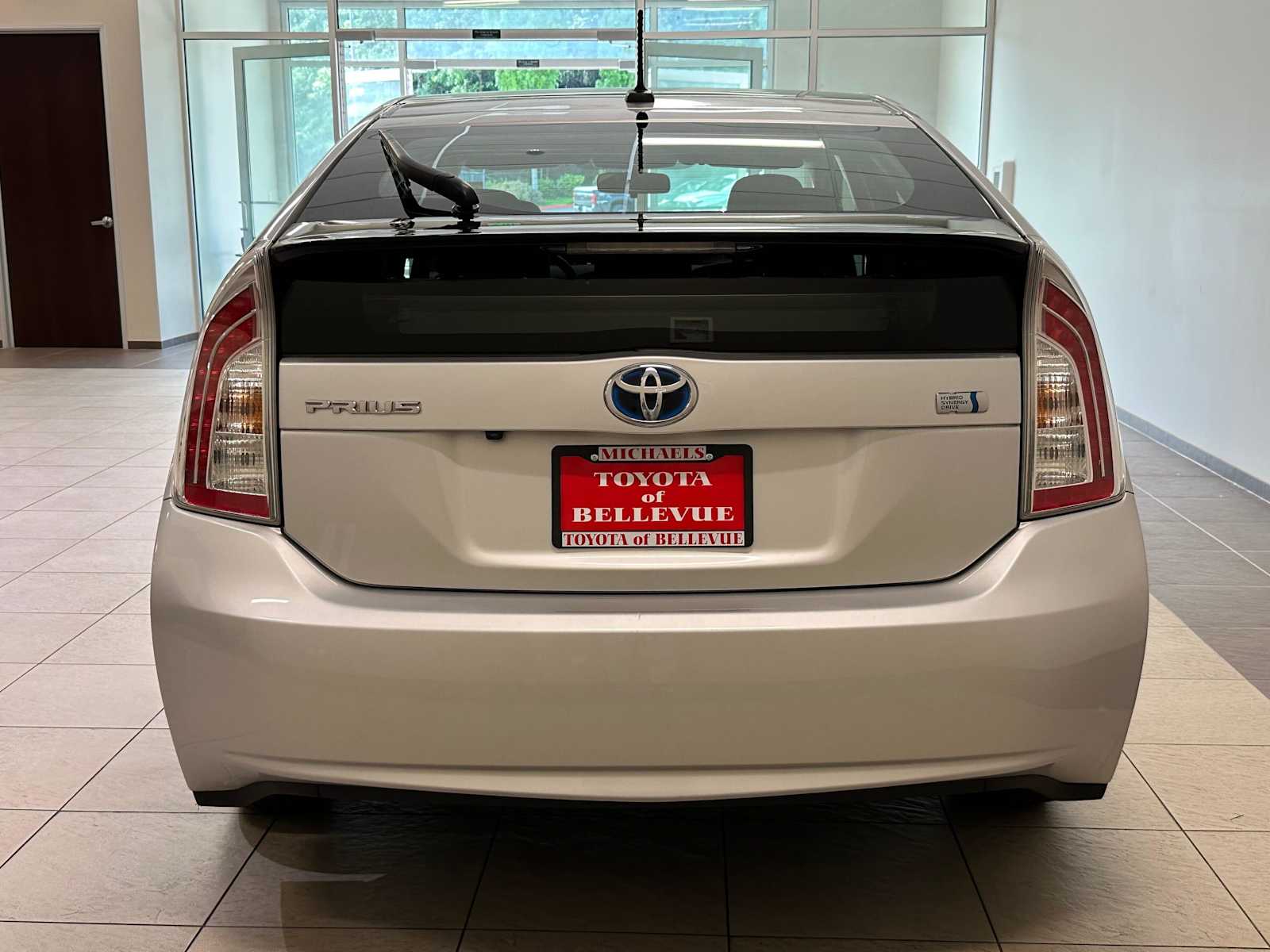 Thumbnail: 2012 Toyota Prius - 5