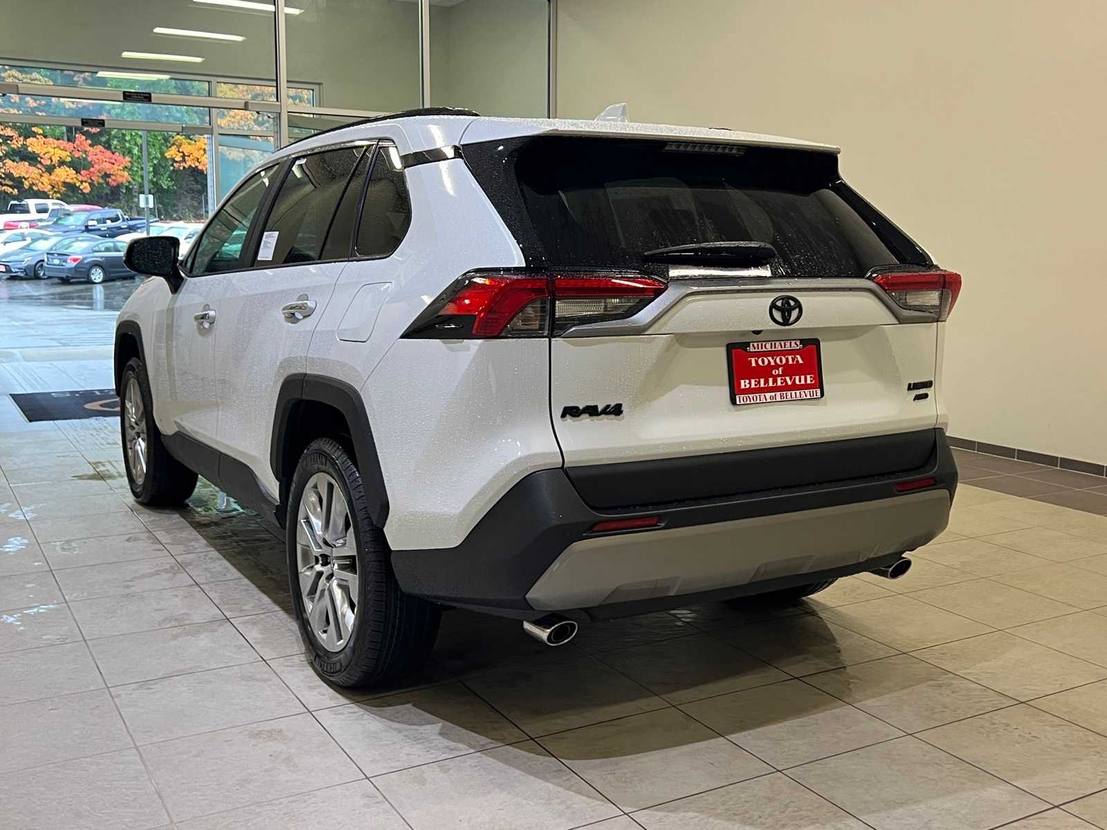 Thumbnail: 2025 Toyota RAV4 - 4