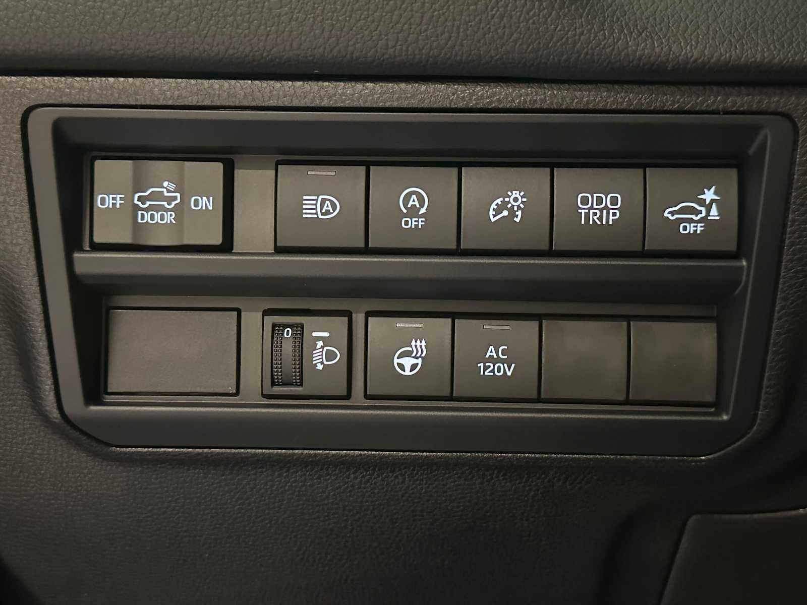 Thumbnail: 2026 Toyota Tundra - 19