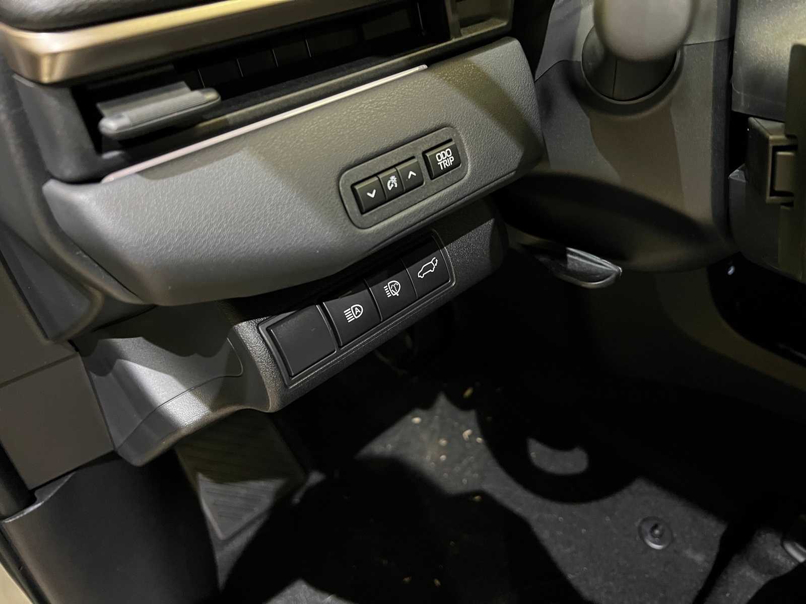 Thumbnail: 2026 Toyota bZ - 18