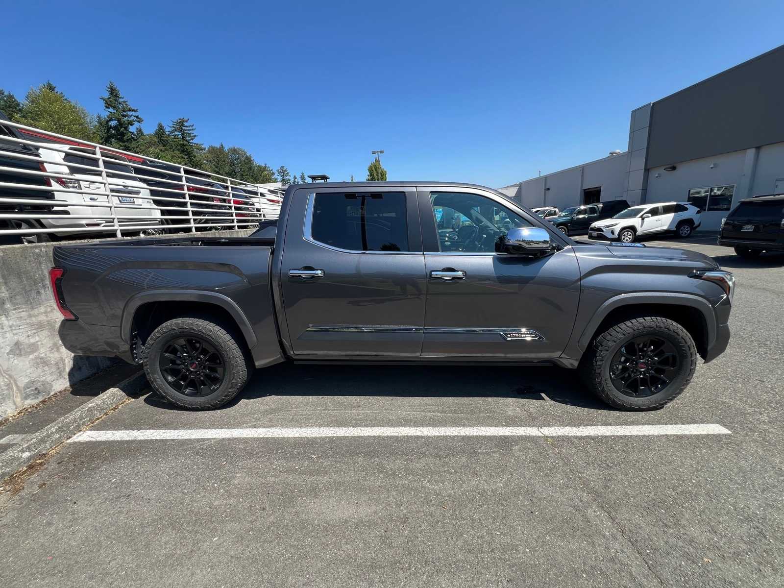 Thumbnail: 2024 Toyota Tundra - 6