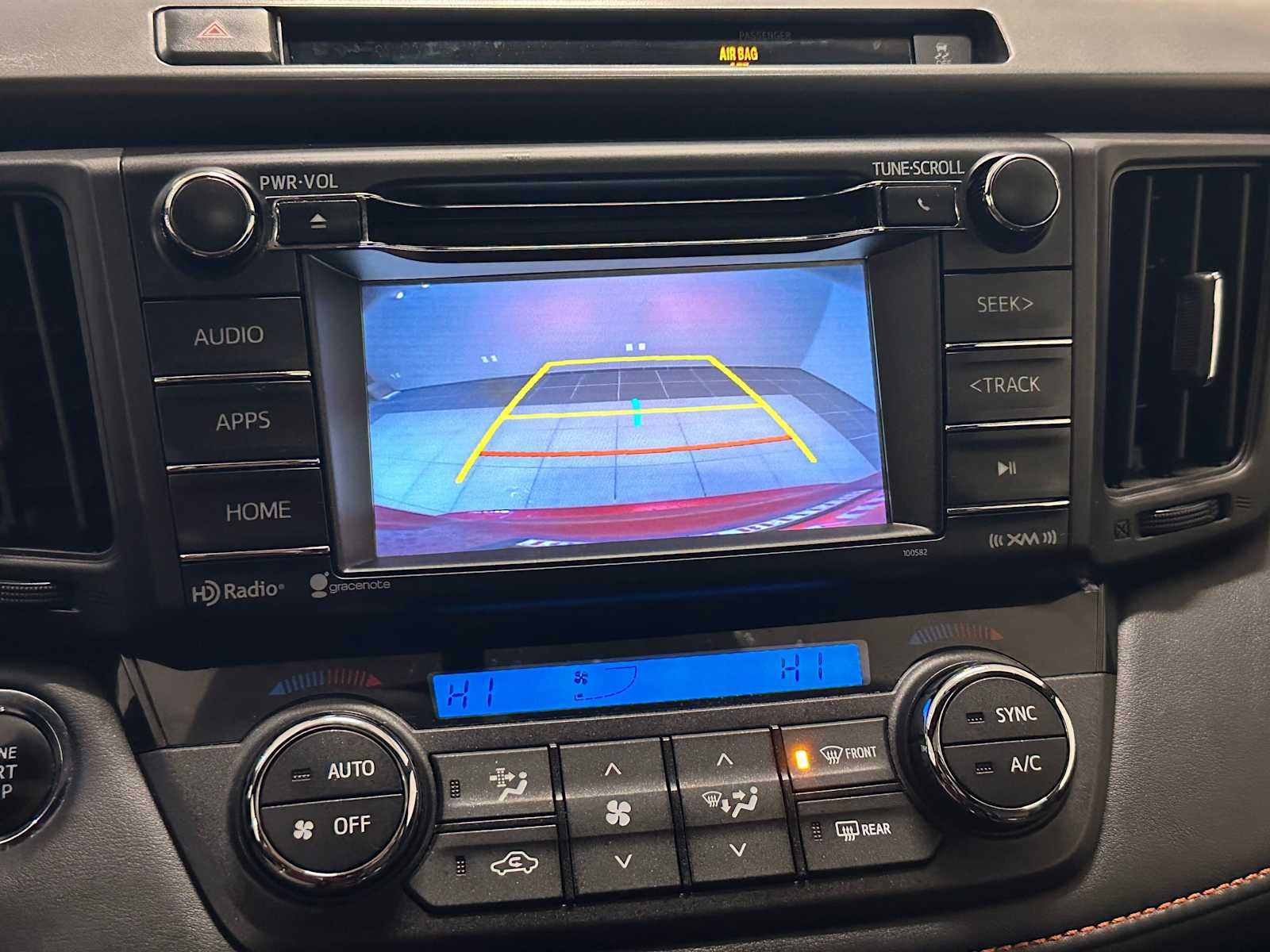 Thumbnail: 2016 Toyota RAV4 - 13