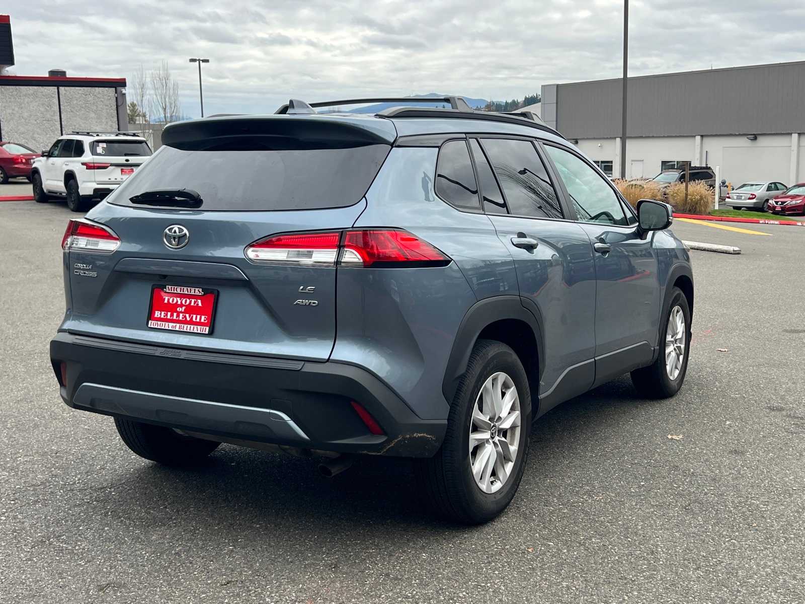 Thumbnail: 2023 Toyota Corolla Cross - 9