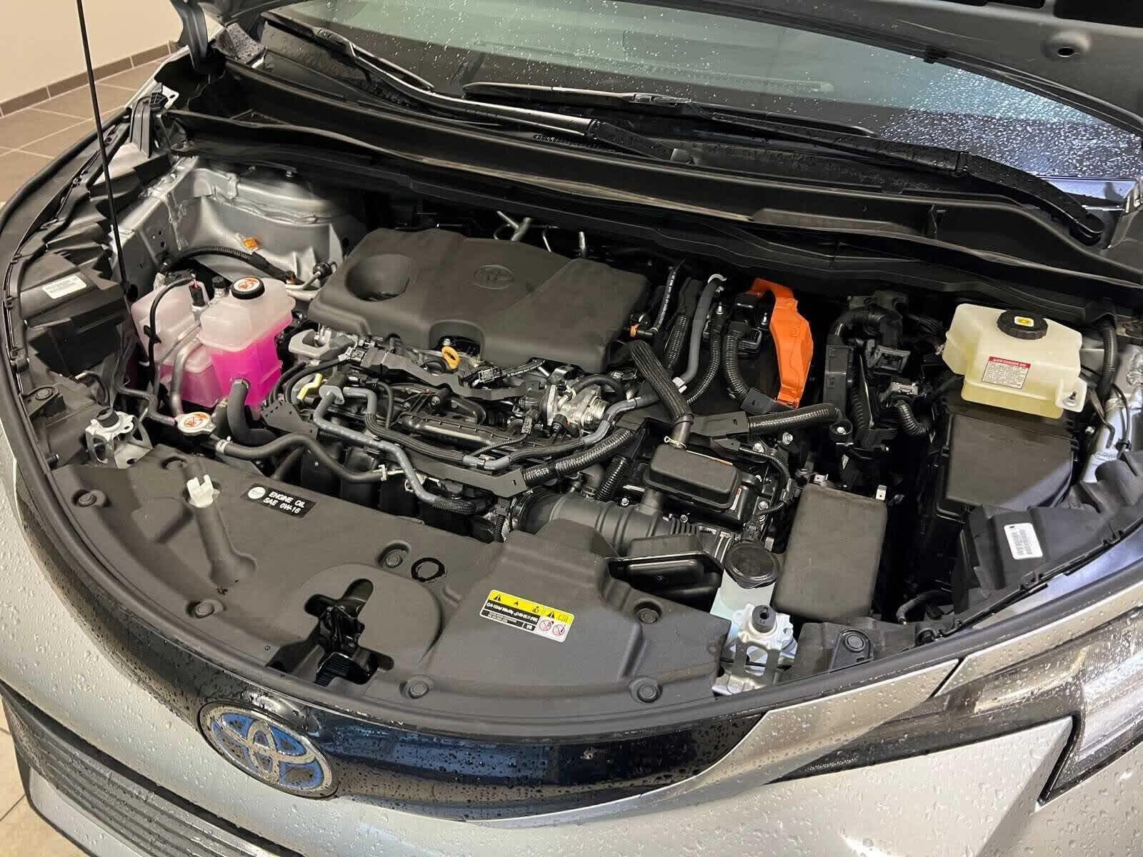 Thumbnail: 2025 Toyota Sienna - 9