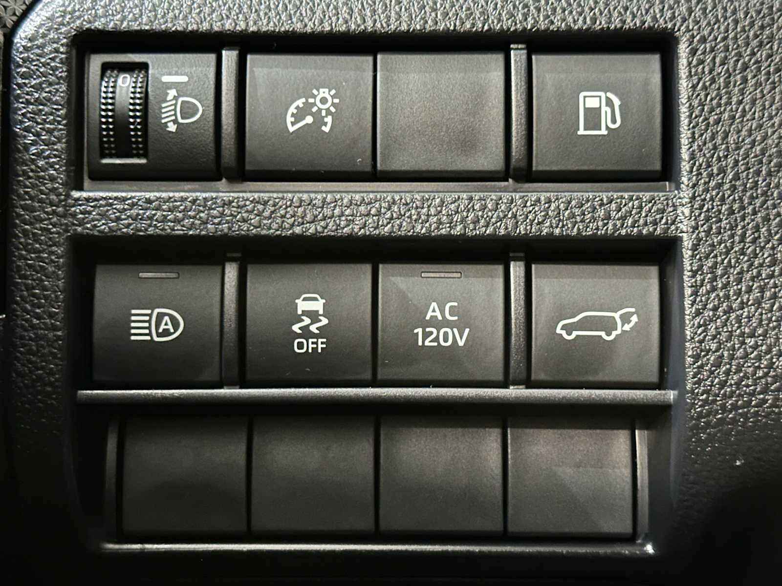 Thumbnail: 2026 Toyota 4Runner - 17