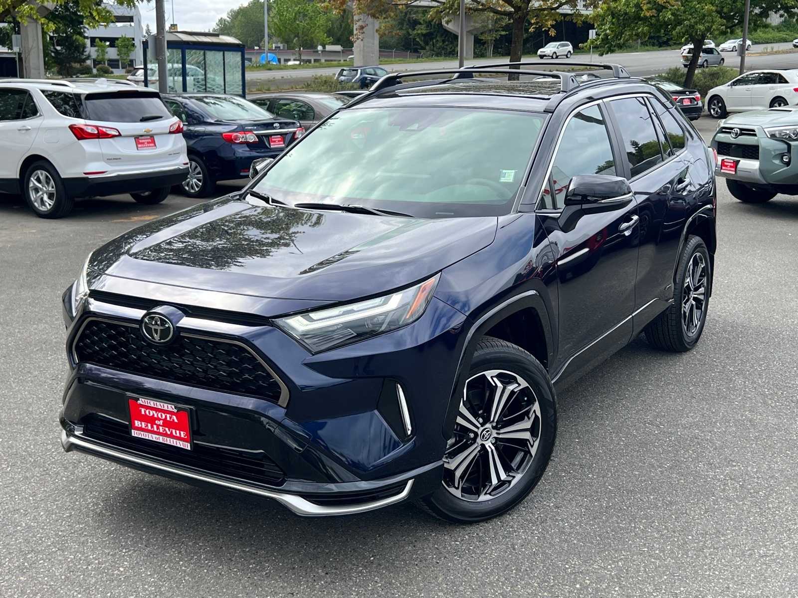 2025 Toyota RAV4 XSE -
                  Bellevue, WA