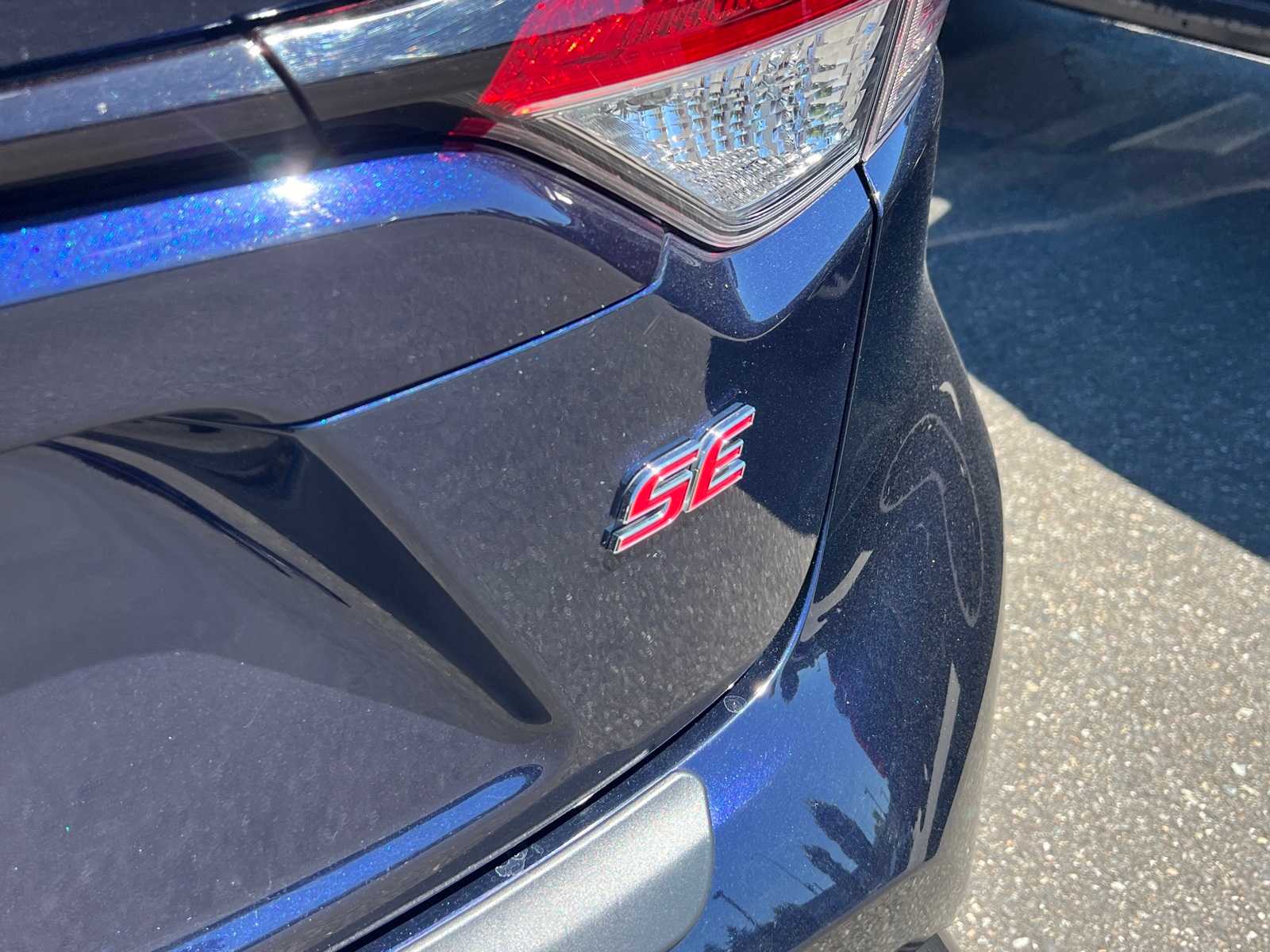 Thumbnail: 2023 Toyota Corolla - 9