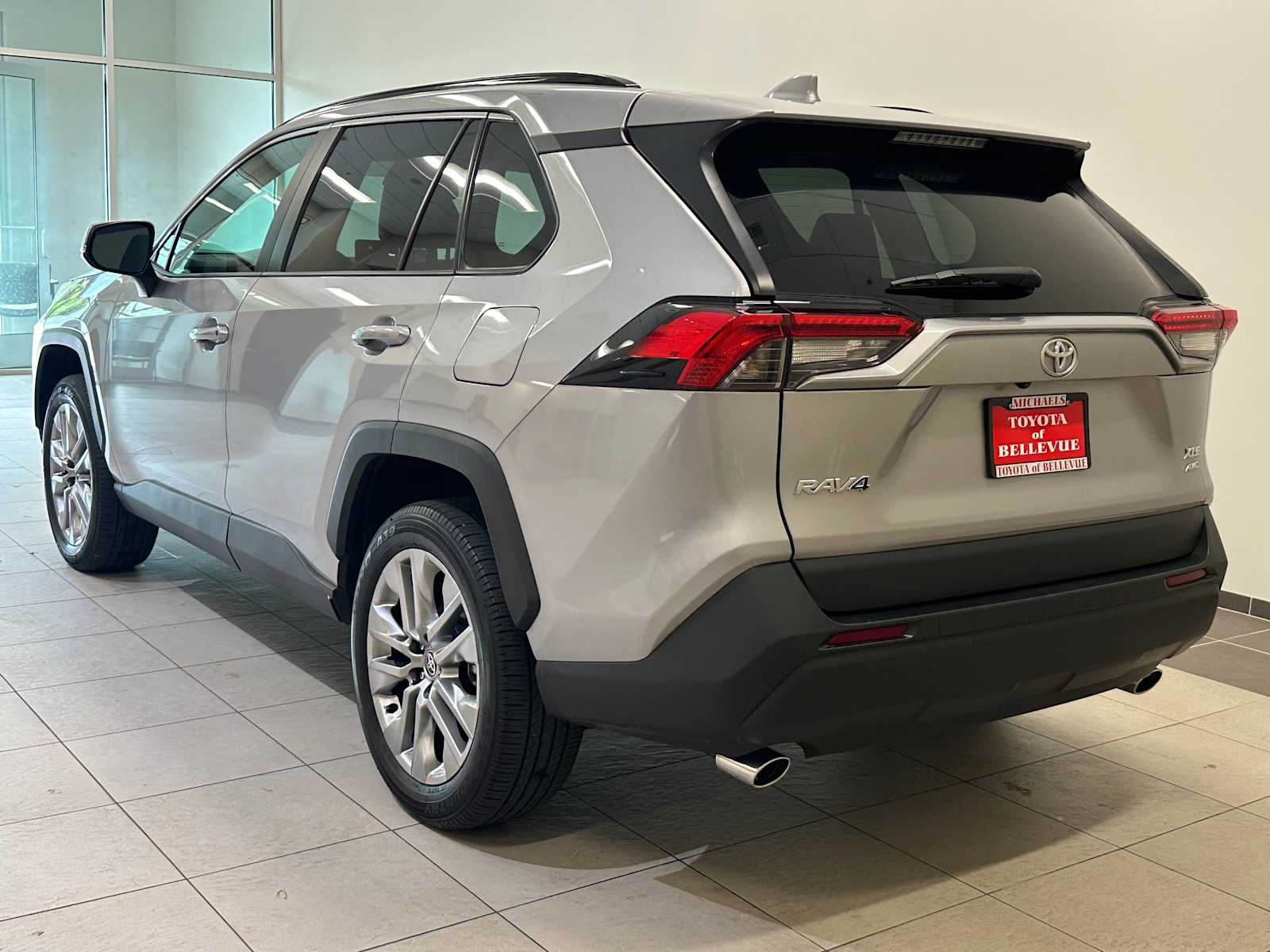 Thumbnail: 2023 Toyota RAV4 - 4