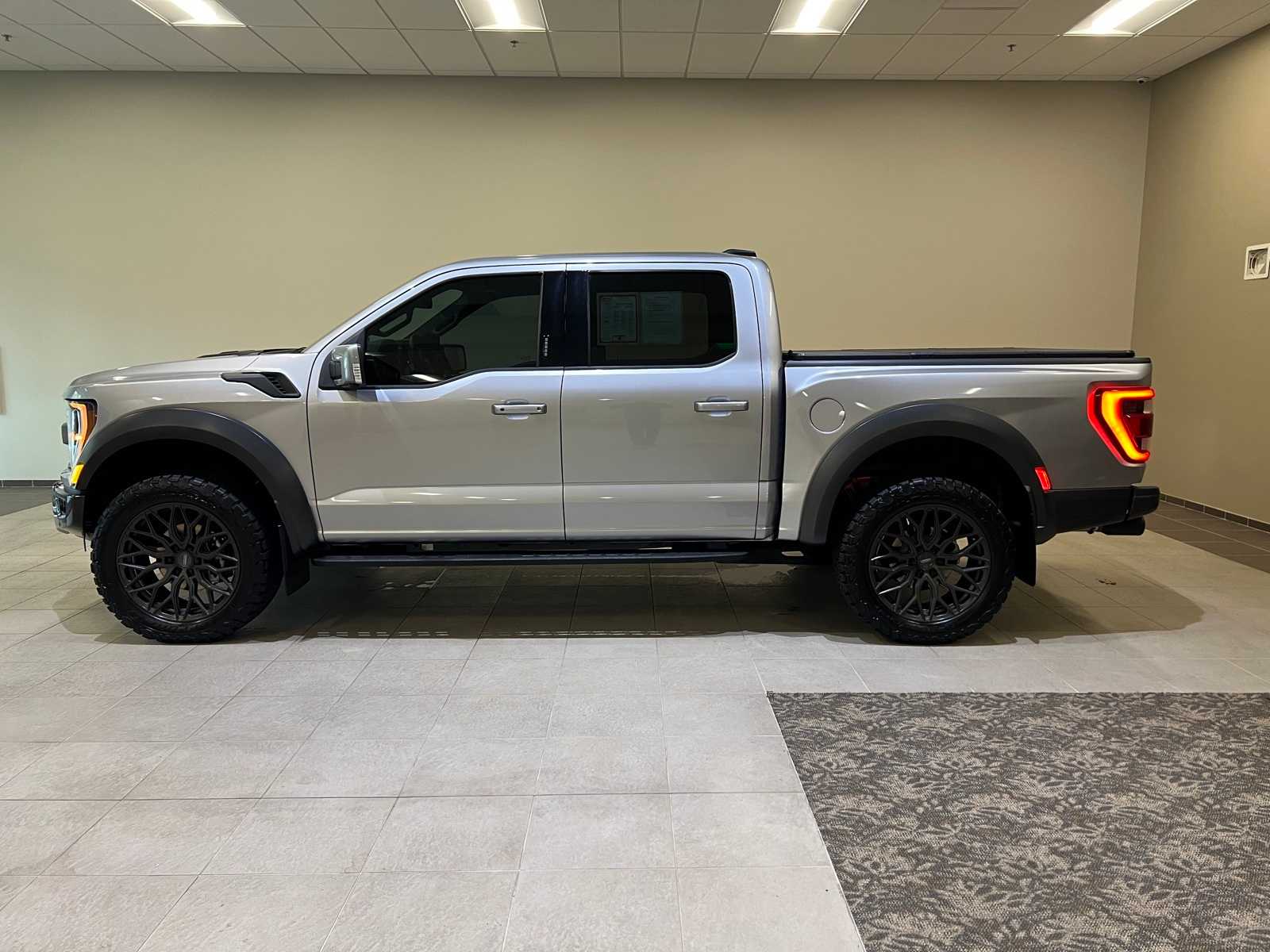 Thumbnail: 2022 Ford F-150 - 3