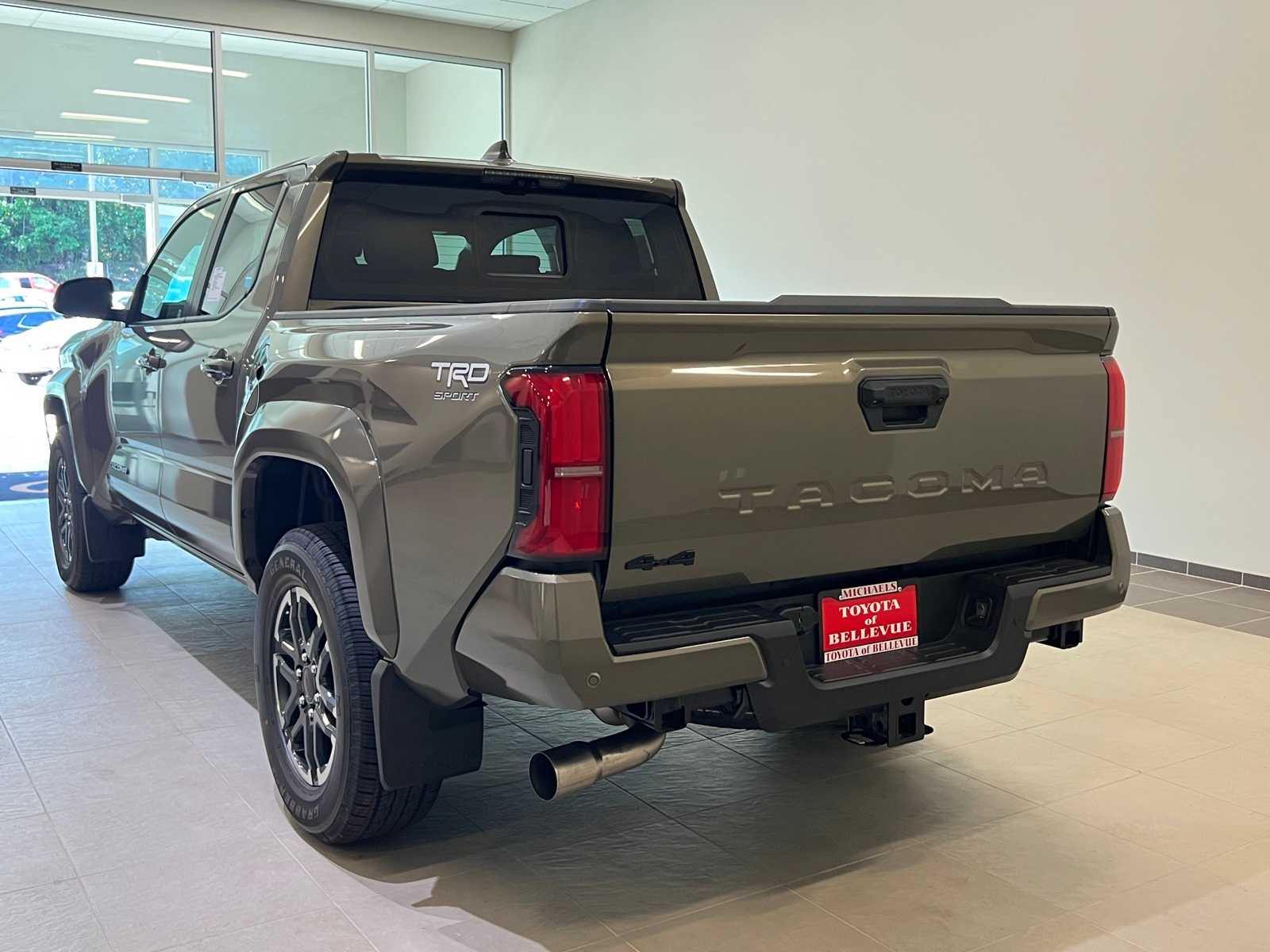 Thumbnail: 2025 Toyota Tacoma - 4