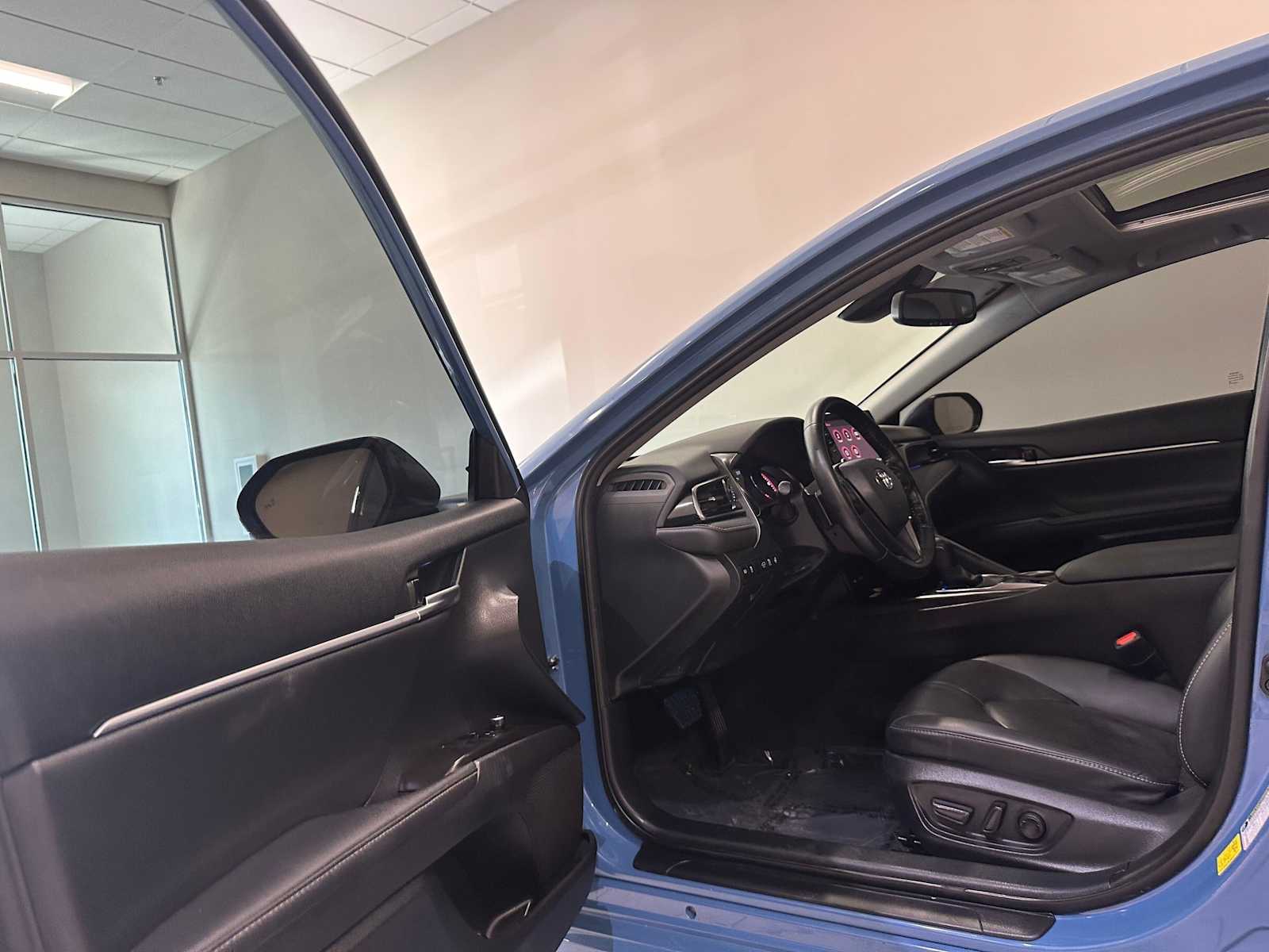 Thumbnail: 2023 Toyota Camry - 25