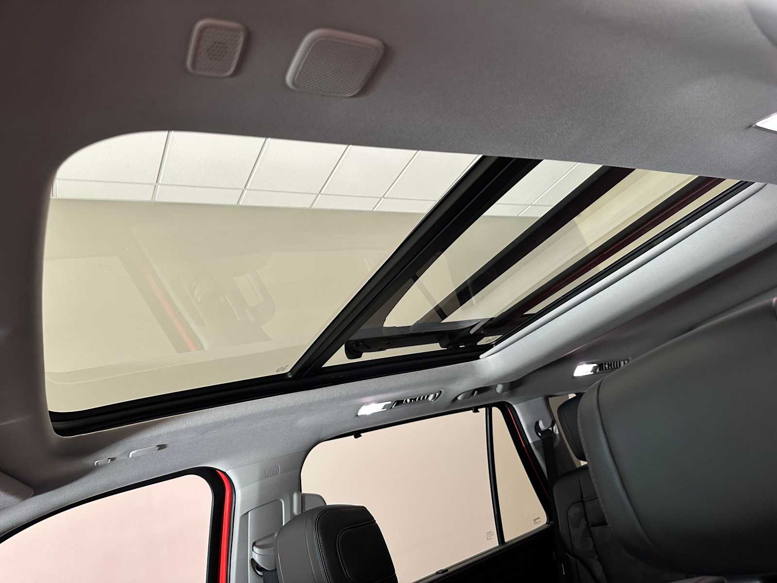 Thumbnail: 2023 Toyota Sequoia - 20