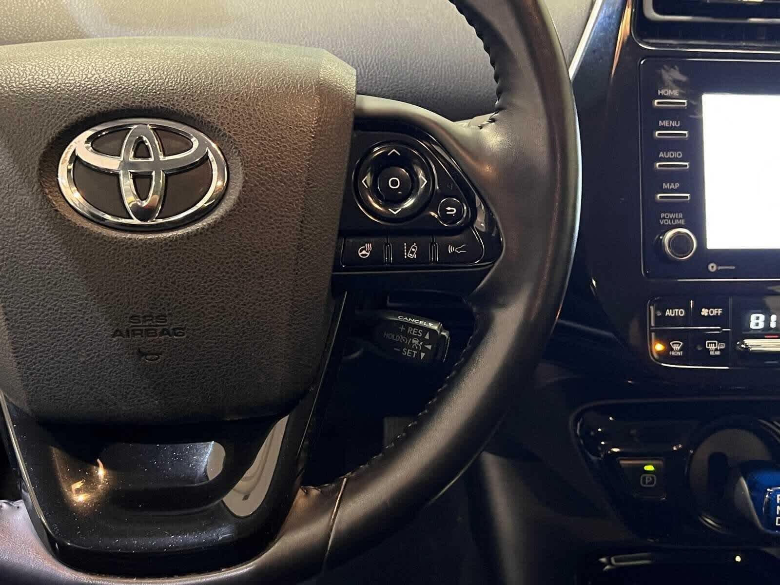Thumbnail: 2022 Toyota Prius - 21