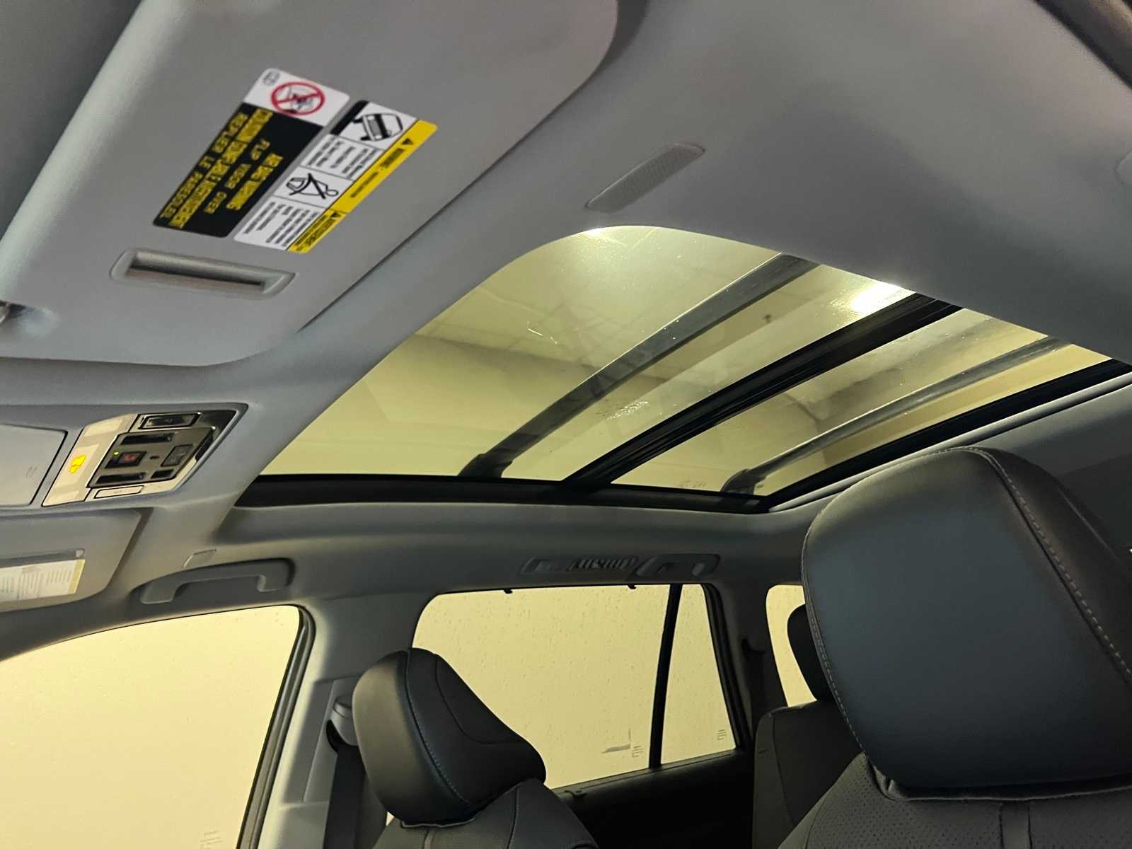 Thumbnail: 2024 Toyota Grand Highlander - 16