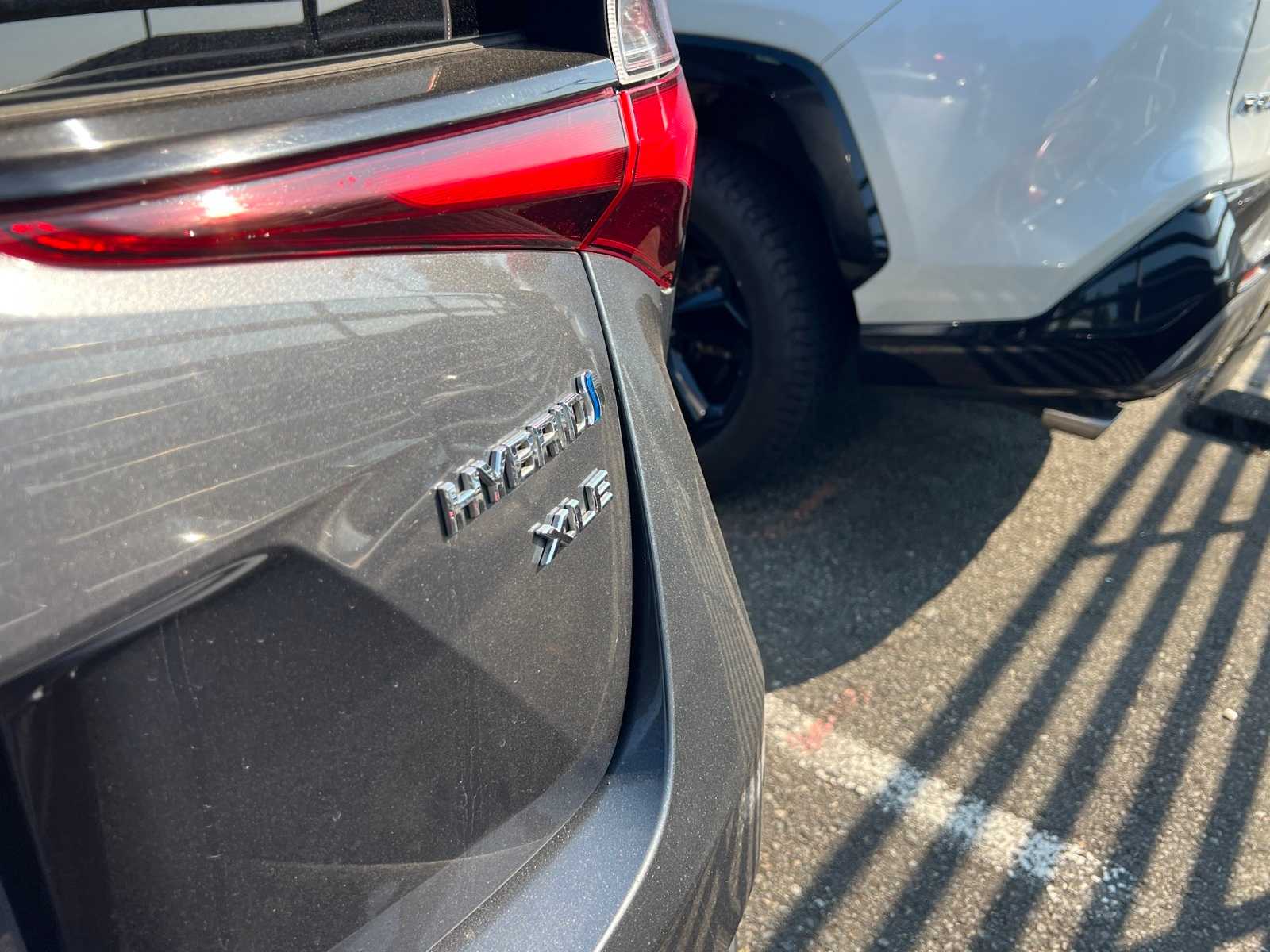 Thumbnail: 2022 Toyota Prius - 10