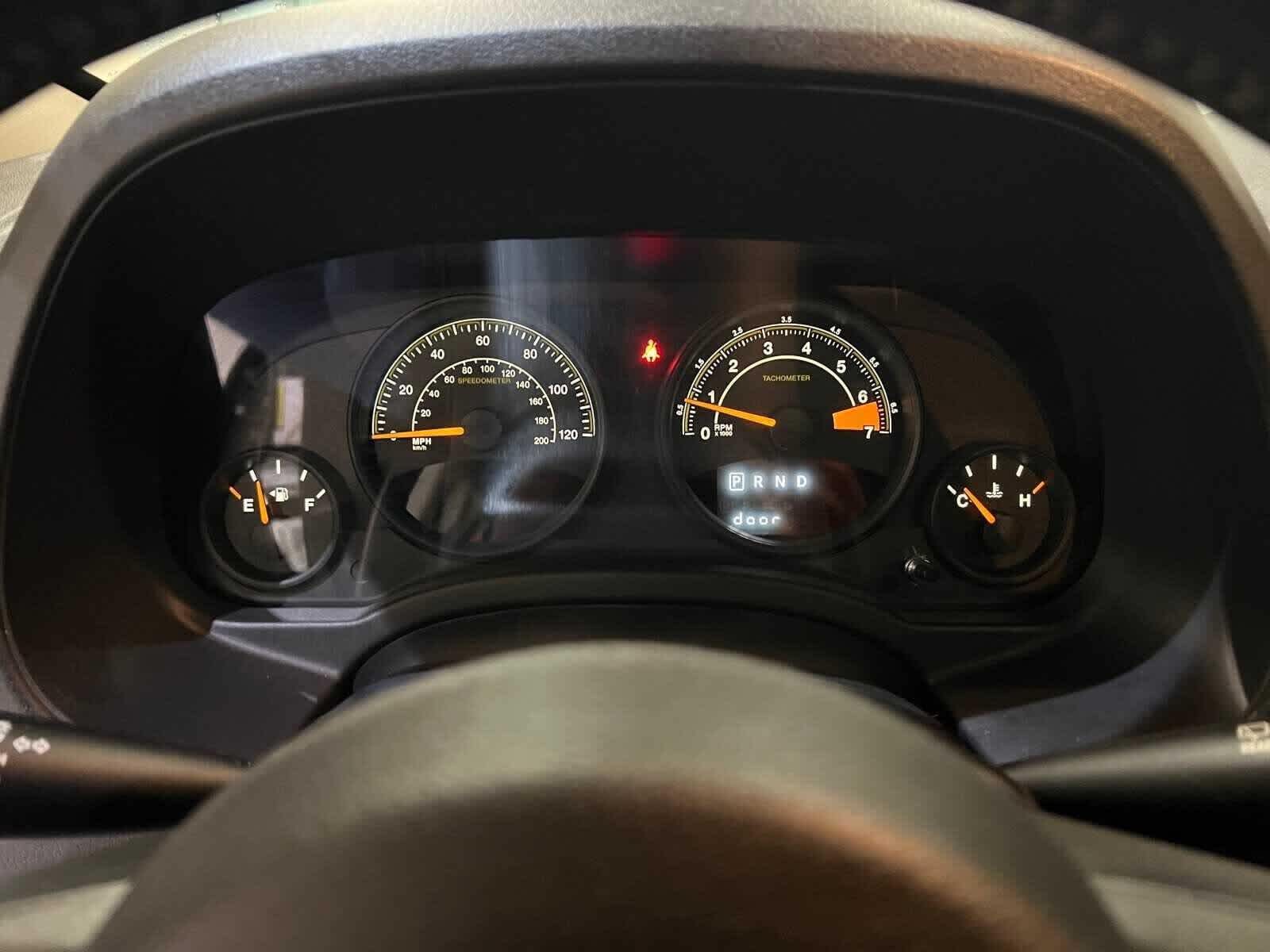 Thumbnail: 2014 Jeep Patriot - 18