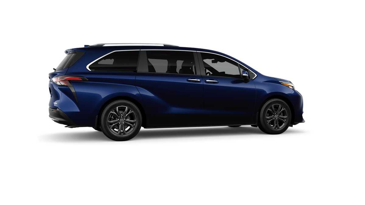 Thumbnail: 2026 Toyota Sienna - 11