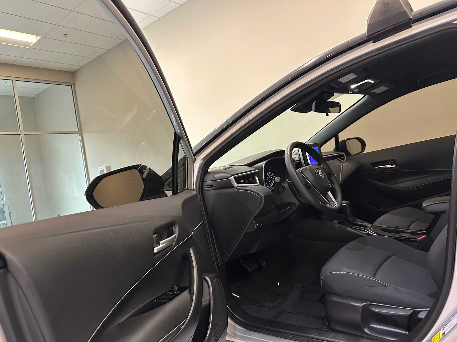 Thumbnail: 2024 Toyota Corolla - 36