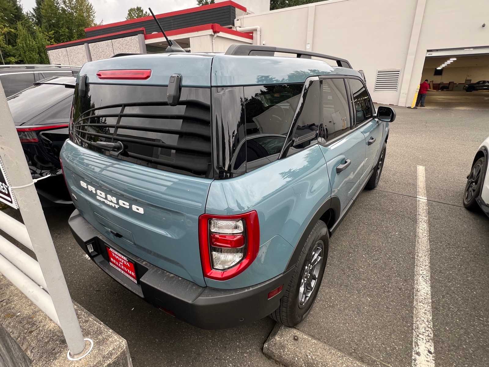 Thumbnail: 2022 Ford Bronco Sport - 8
