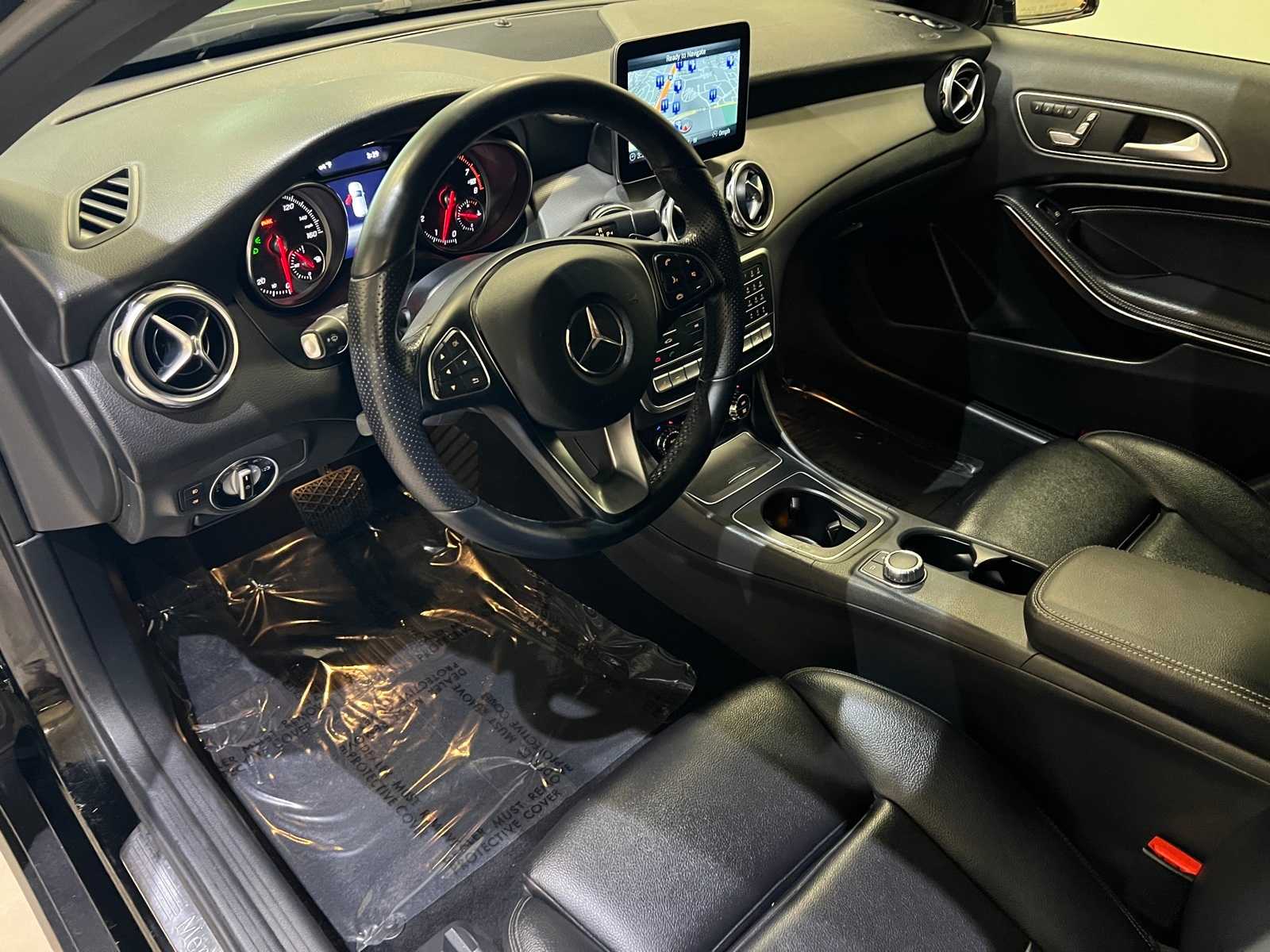 Thumbnail: 2019 Mercedes-Benz GLA - 2