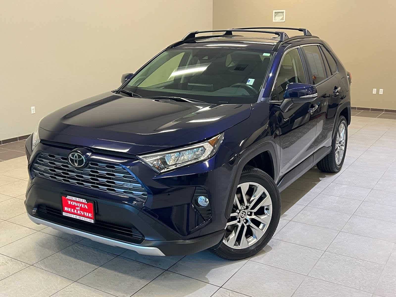 Thumbnail: 2021 Toyota RAV4 - 1