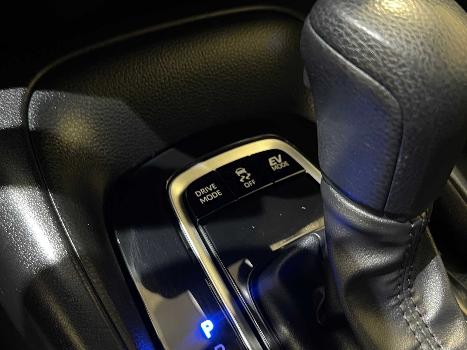 Thumbnail: 2022 Toyota Corolla - 26