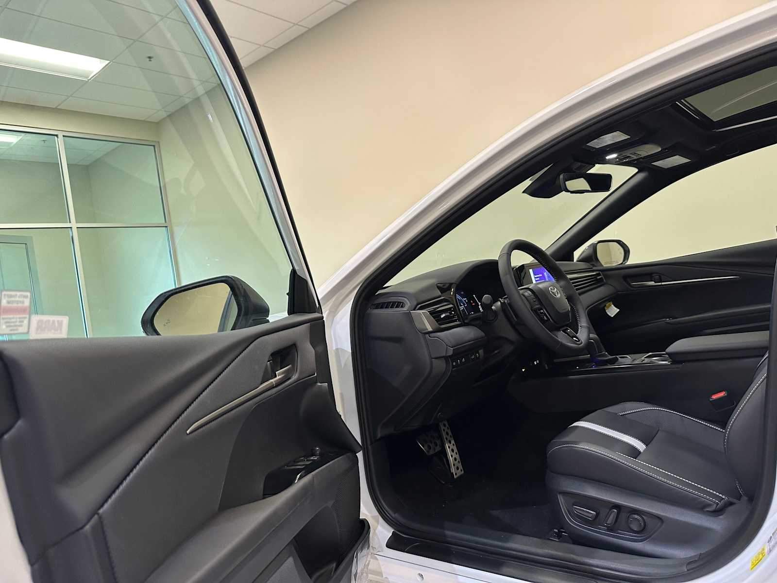 Thumbnail: 2026 Toyota Camry - 23