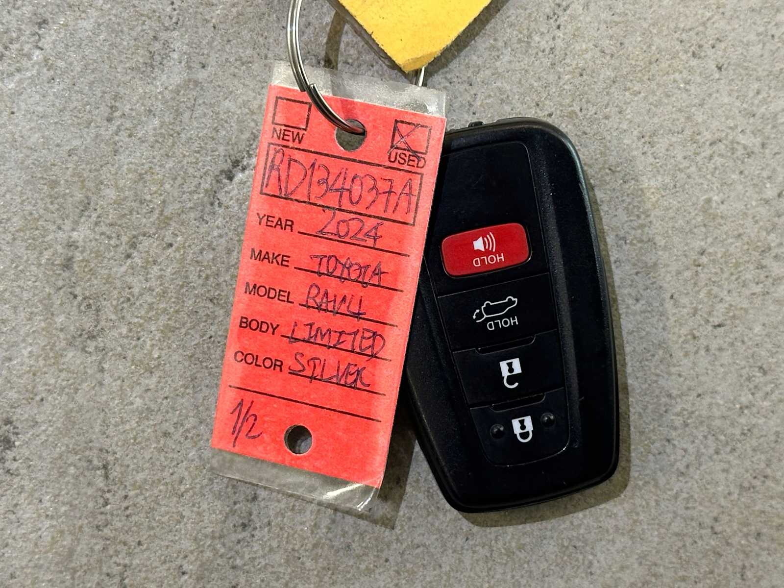 Thumbnail: 2024 Toyota RAV4 - 32