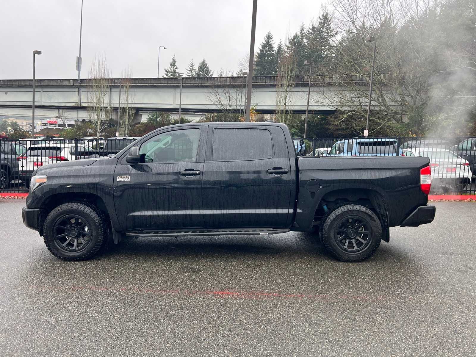 Thumbnail: 2020 Toyota Tundra - 10