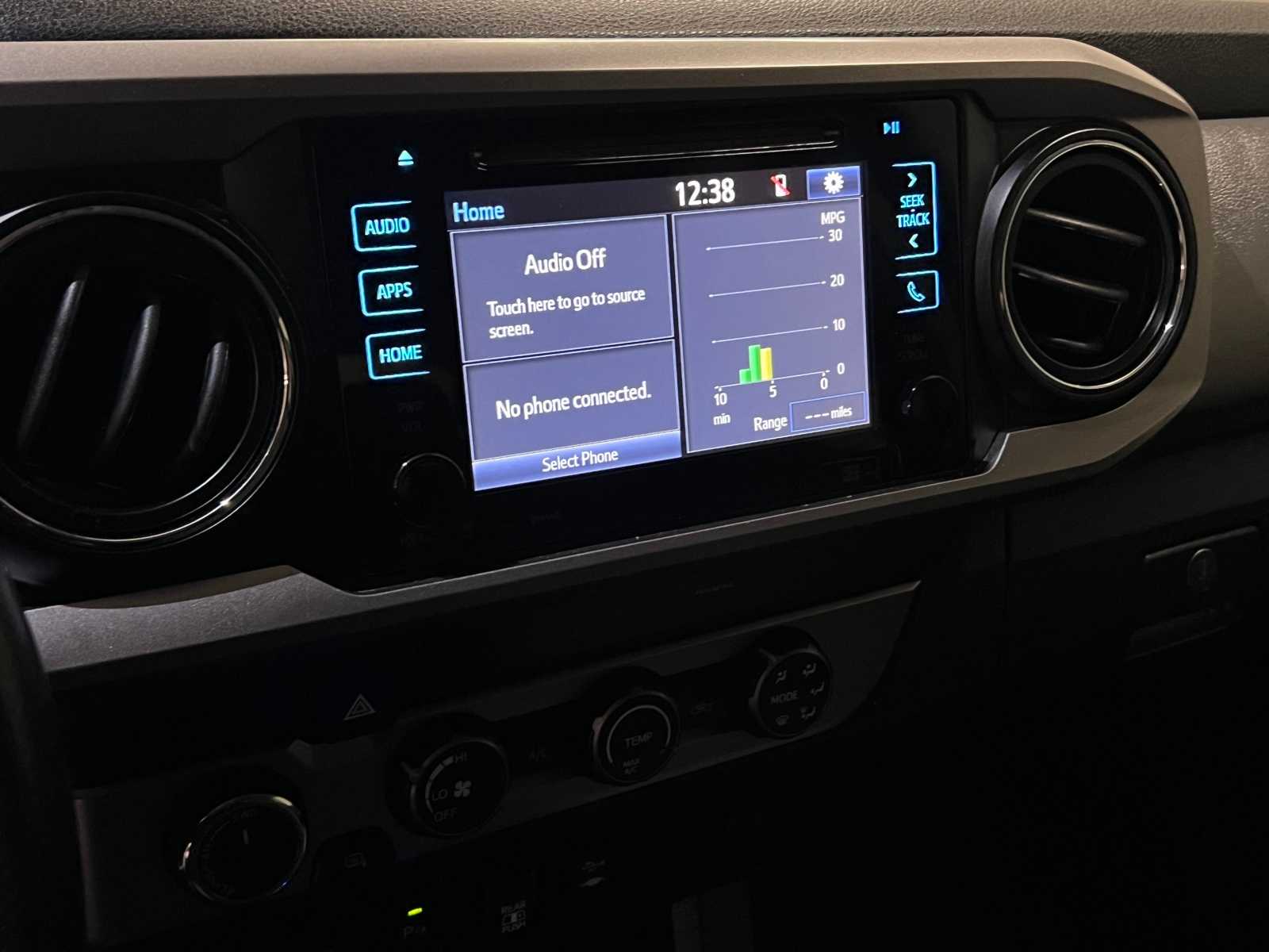 Thumbnail: 2019 Toyota Tacoma - 25