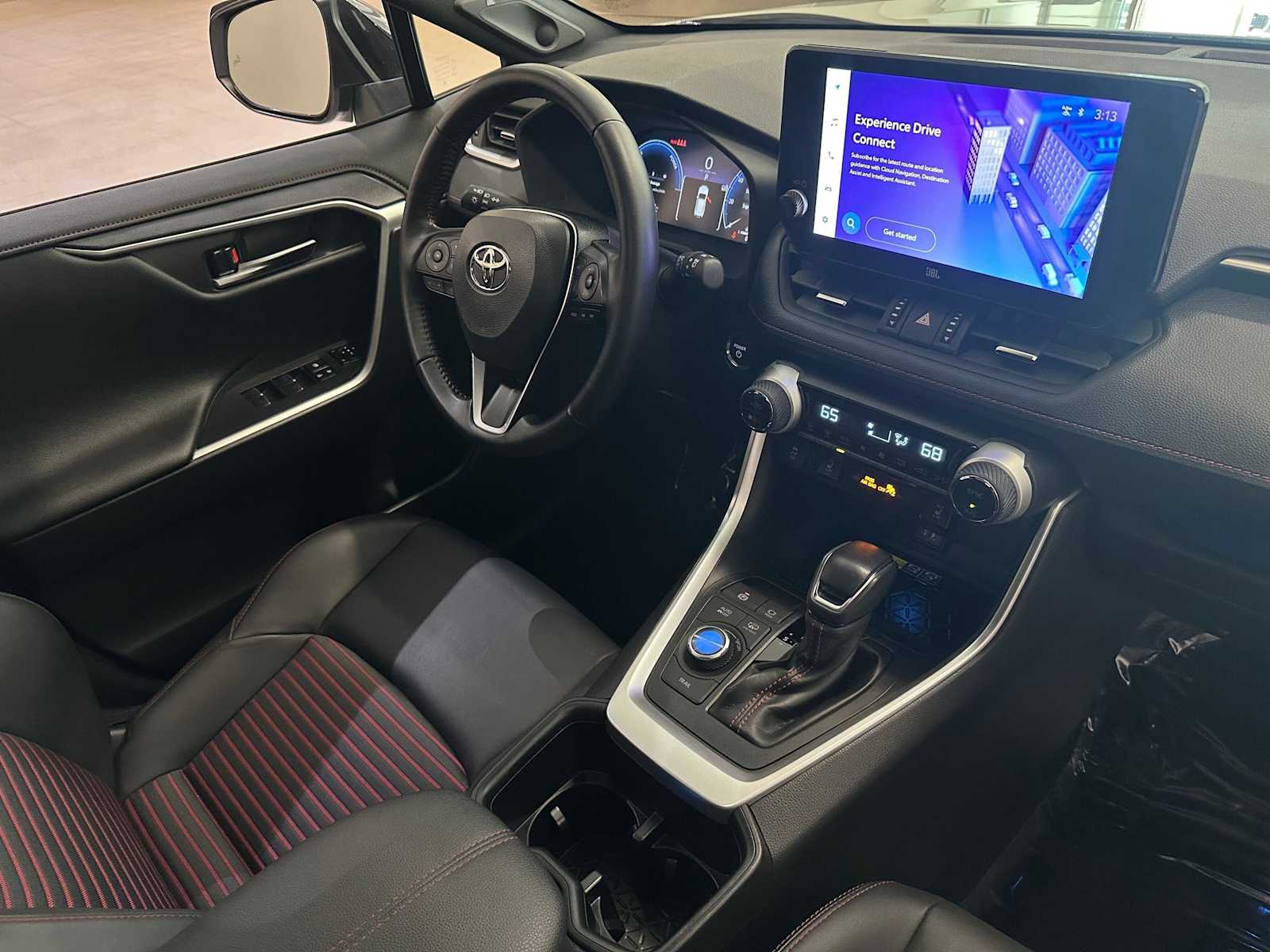 Thumbnail: 2024 Toyota RAV4 - 28